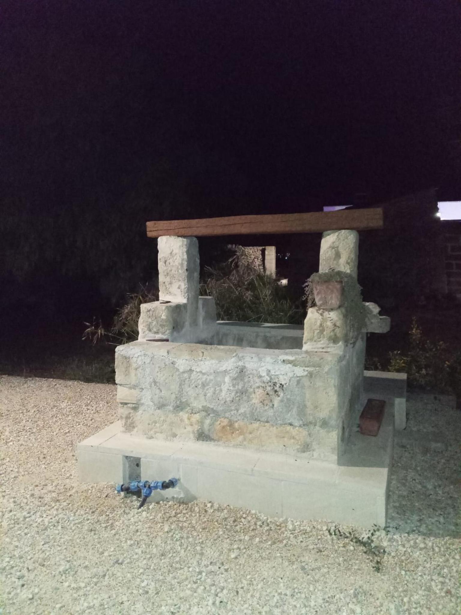 Photo 52