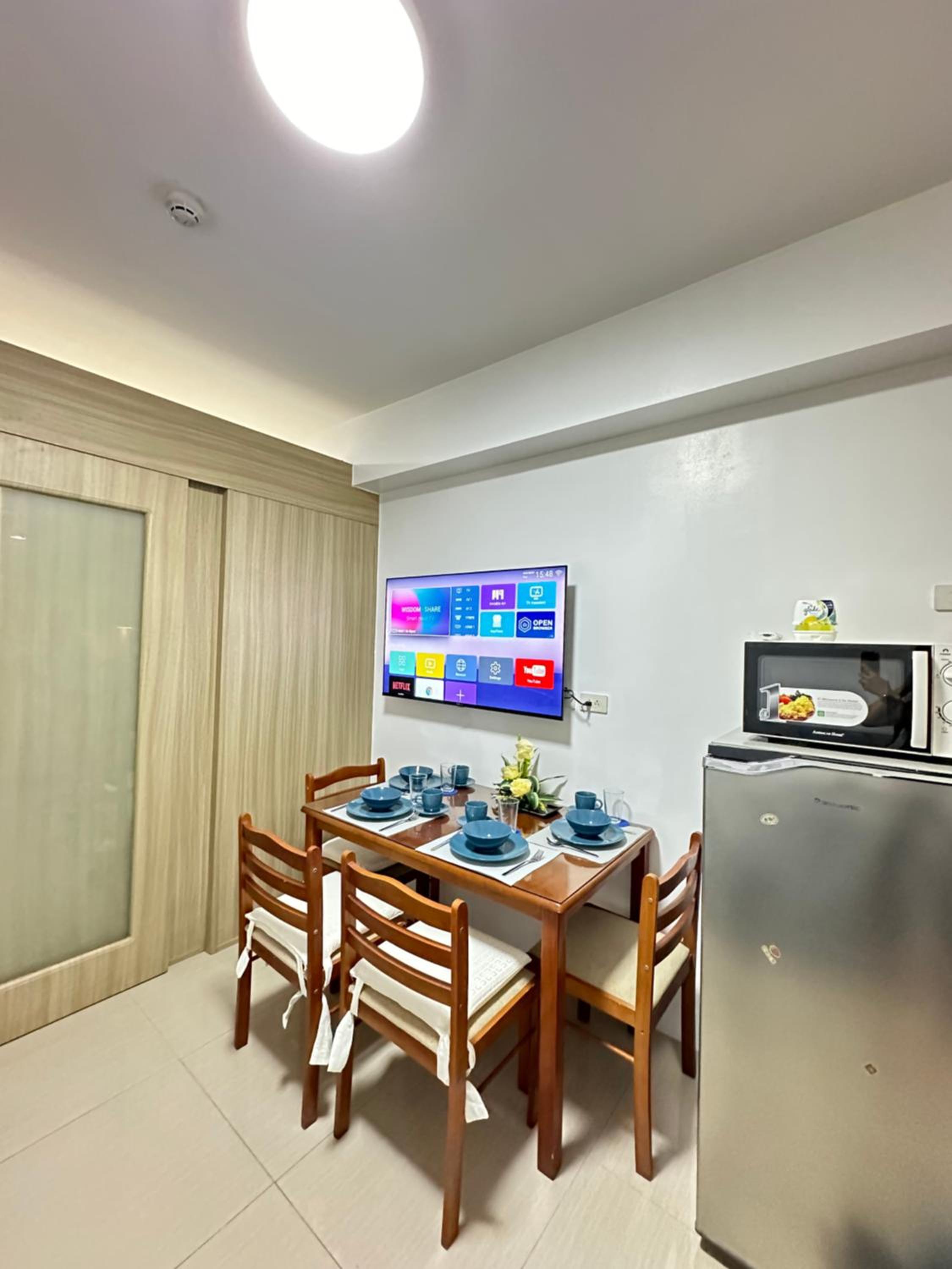 Angel 1 bedroom in Shore Pasay City