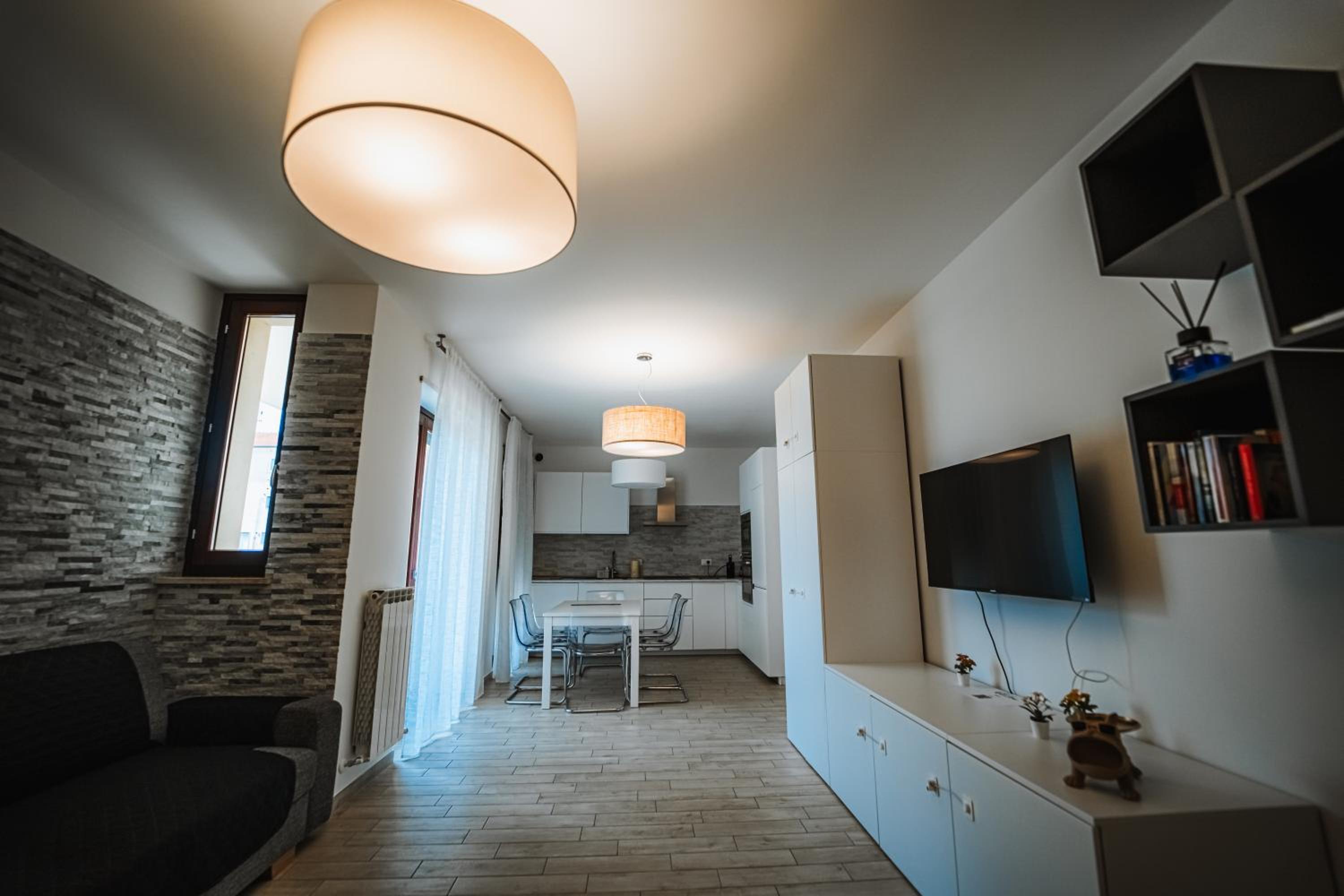 White House en Pescara — hotel room