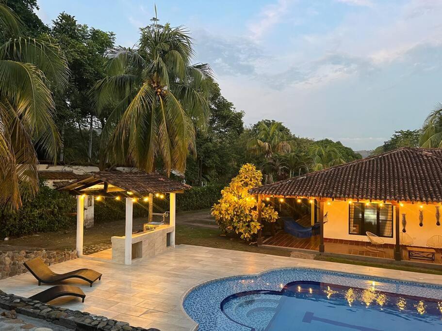 Villa Victoria Hermosa y tranquila Quinta Campestre