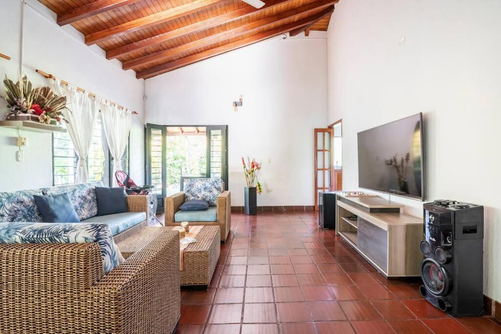 Villa Victoria Hermosa y tranquila Quinta Campestre