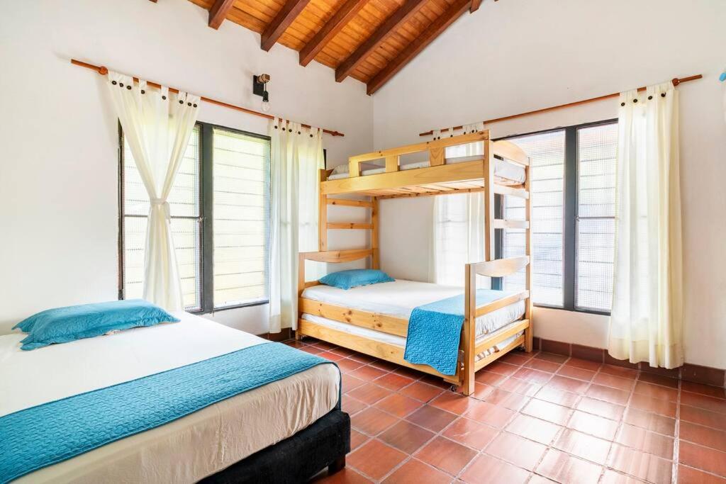 Villa Victoria Hermosa y tranquila Quinta Campestre