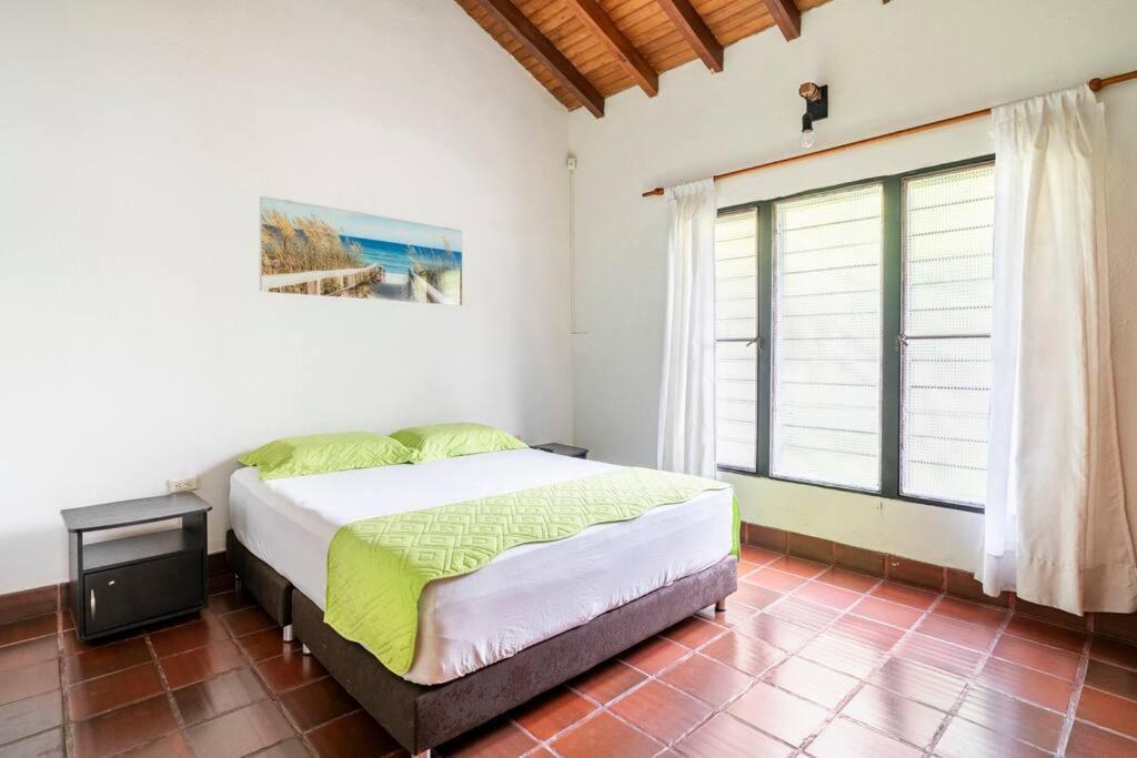 Villa Victoria Hermosa y tranquila Quinta Campestre