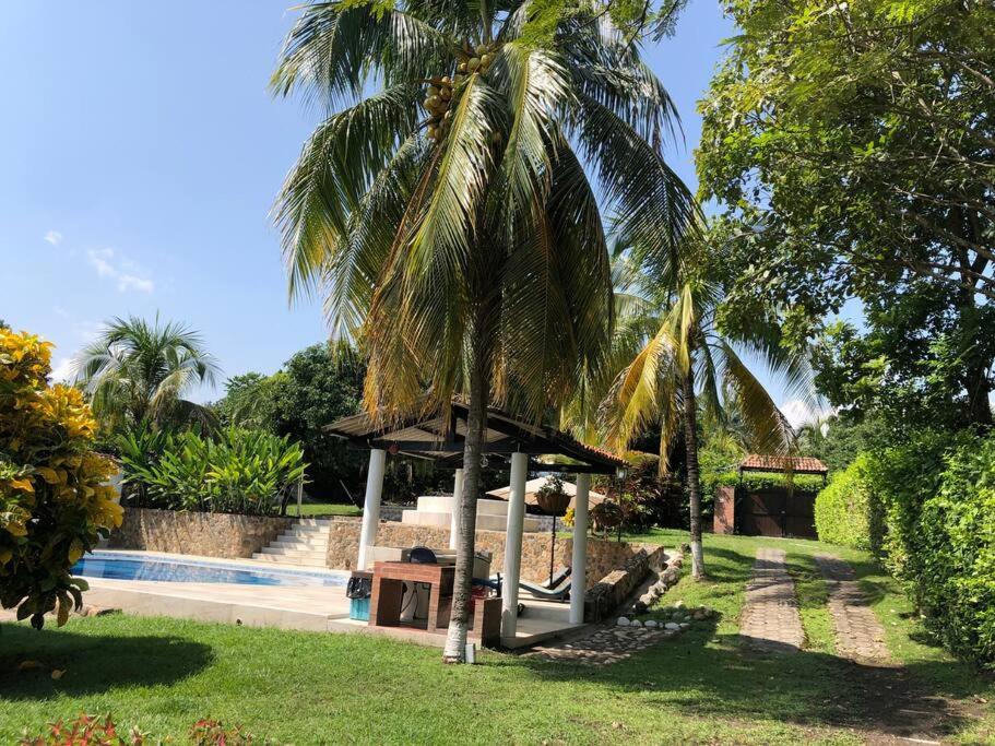Villa Victoria Hermosa y tranquila Quinta Campestre