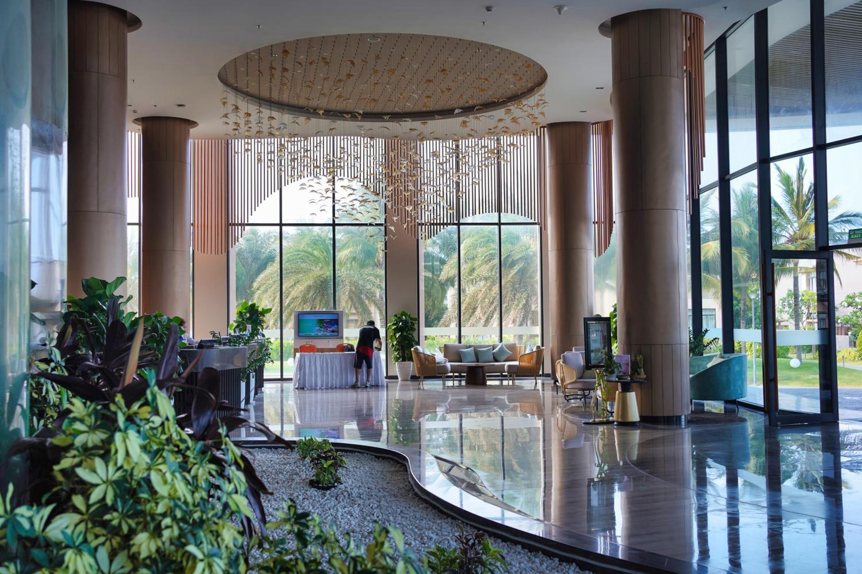 Seascape Villas In Long Beach Cam Ranh