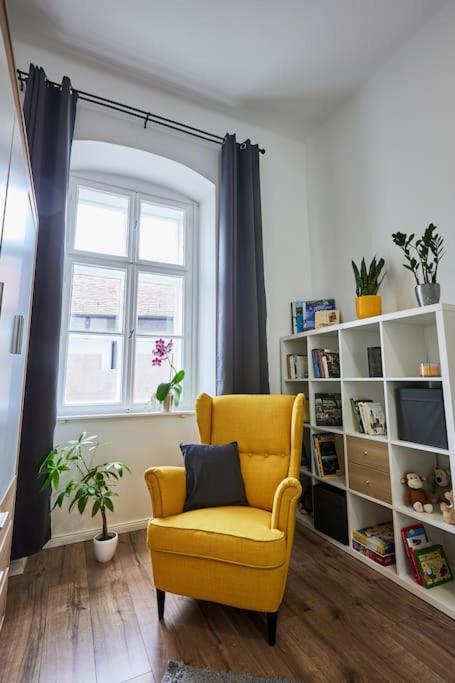 Várfal Apartman