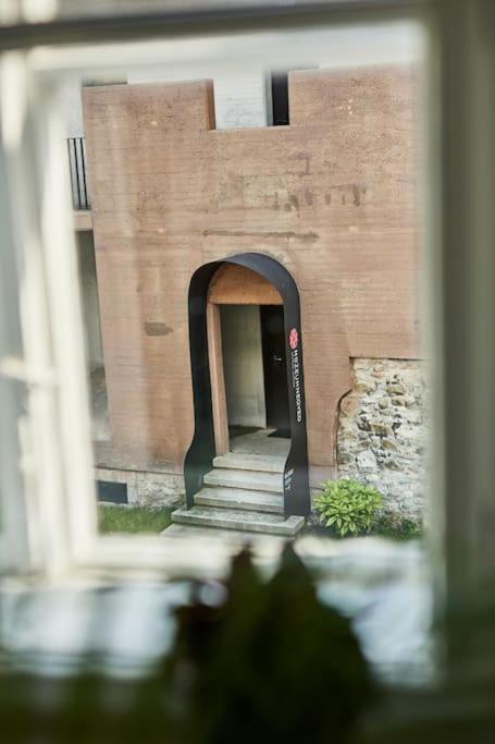 Várfal Apartman