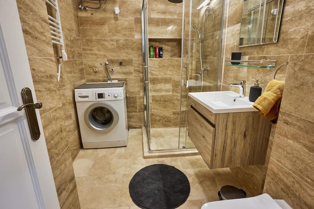 Várfal Apartman