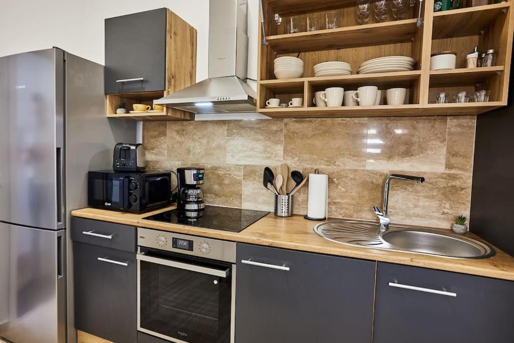 Várfal Apartman