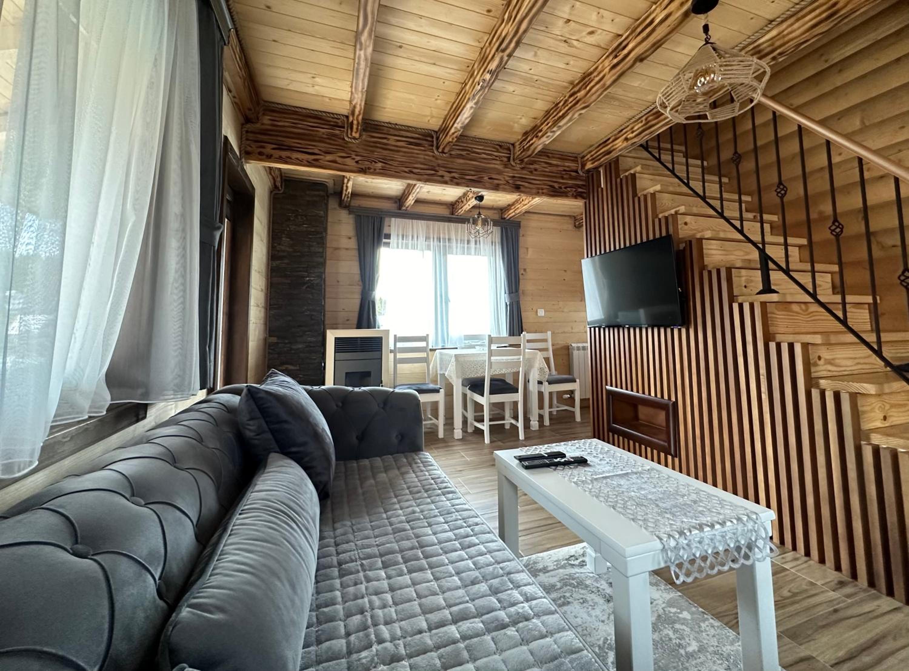 Zagrad Homes in Zabljak view 3