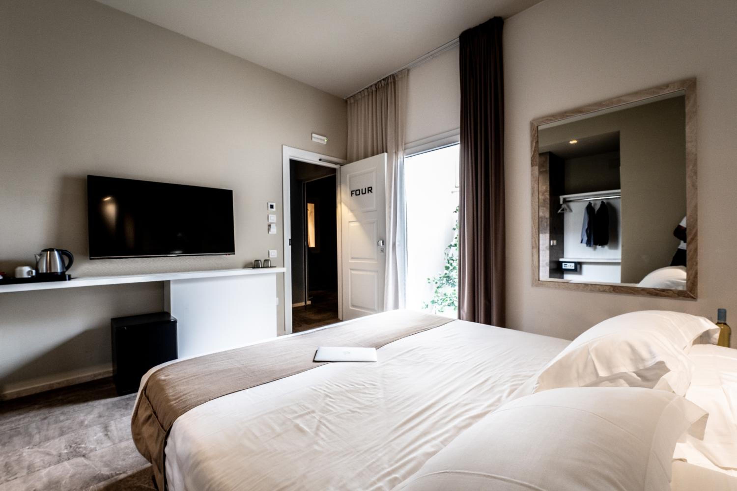 Neko Boutique Hotel