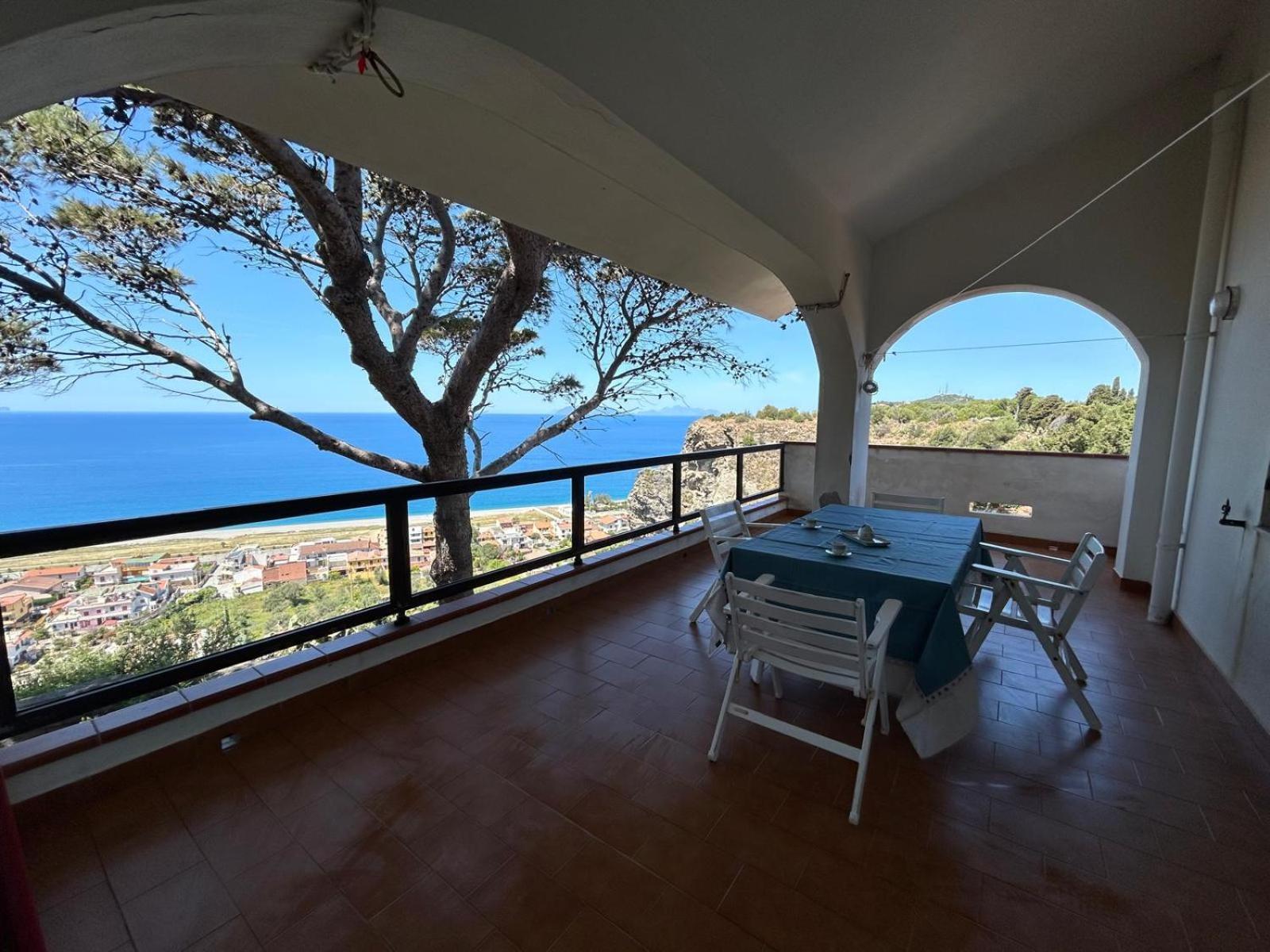 CASA TALIA