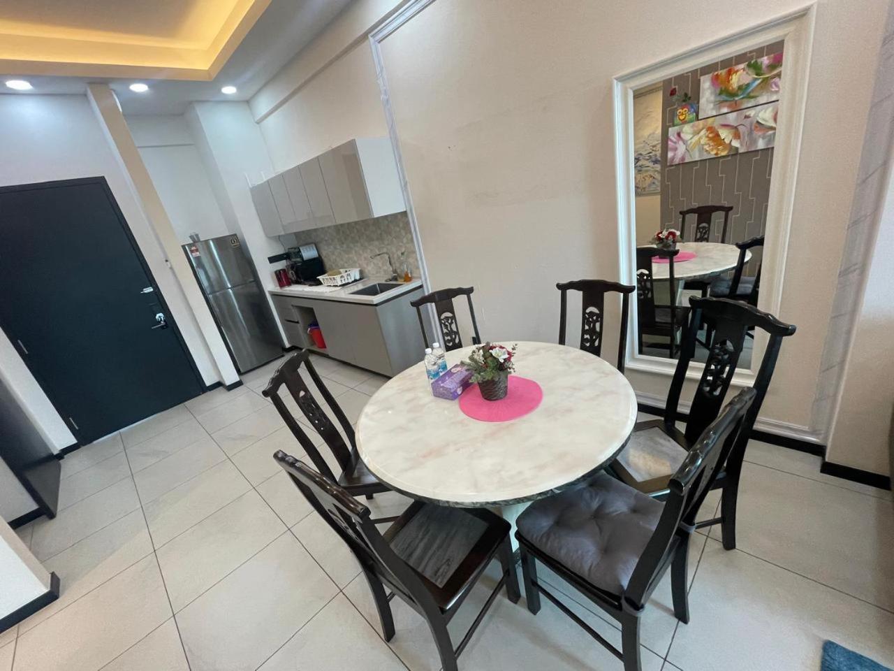 Kuala Lumpur Luxury apartment at Opus Residence KLCC