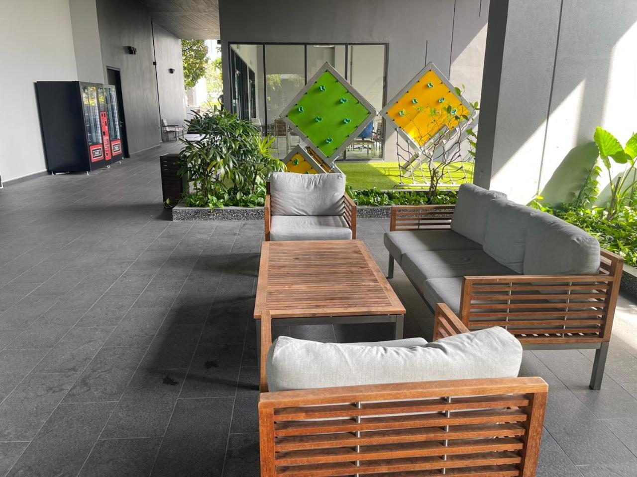 Kuala Lumpur Luxury apartment at Opus Residence KLCC