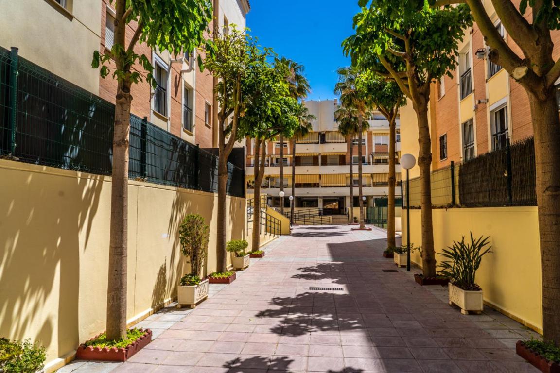 WintowinRentals Terrace, Pool, Parking in Cala del Moral