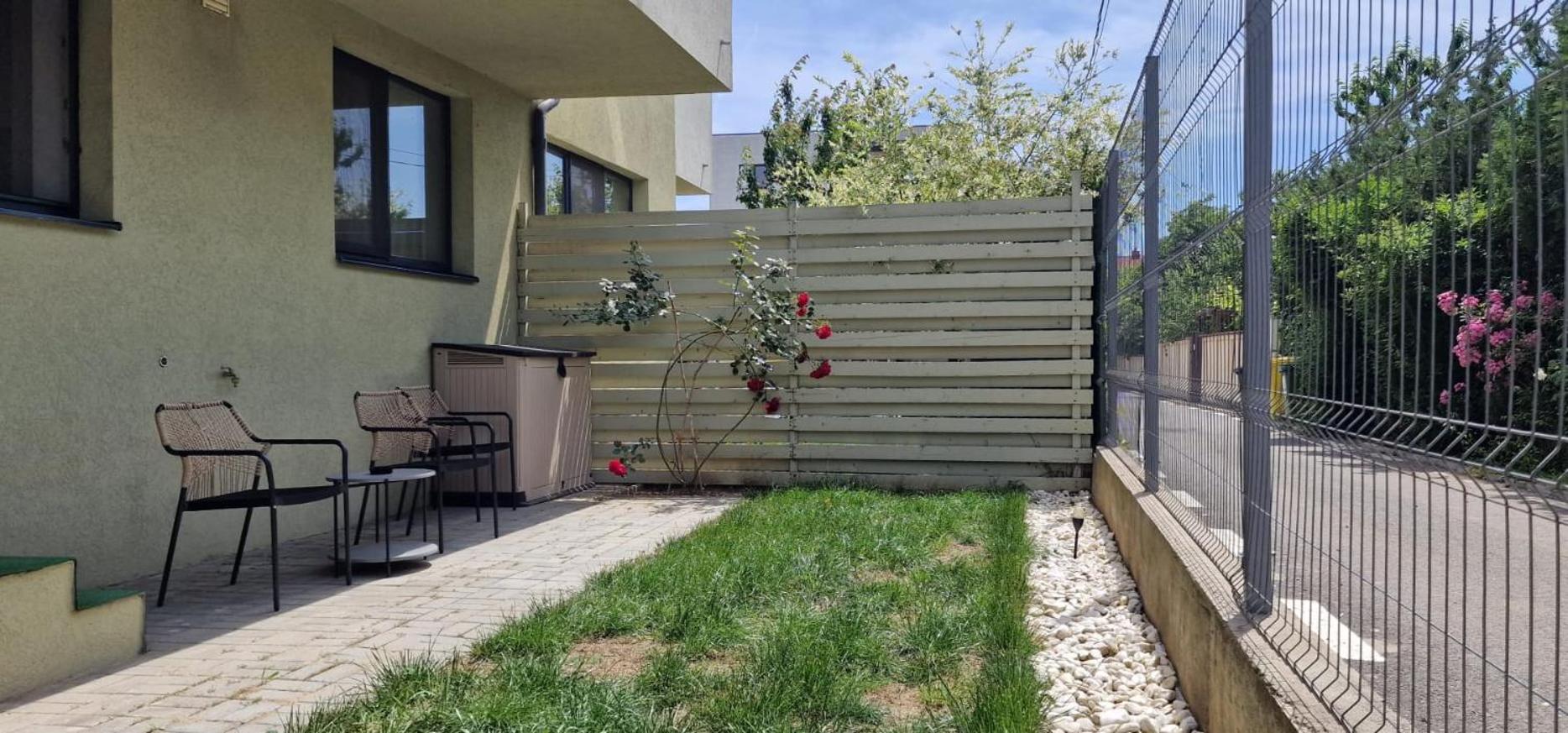 Amazing Apartament with Garden Bucharest Airport Self check-in!!