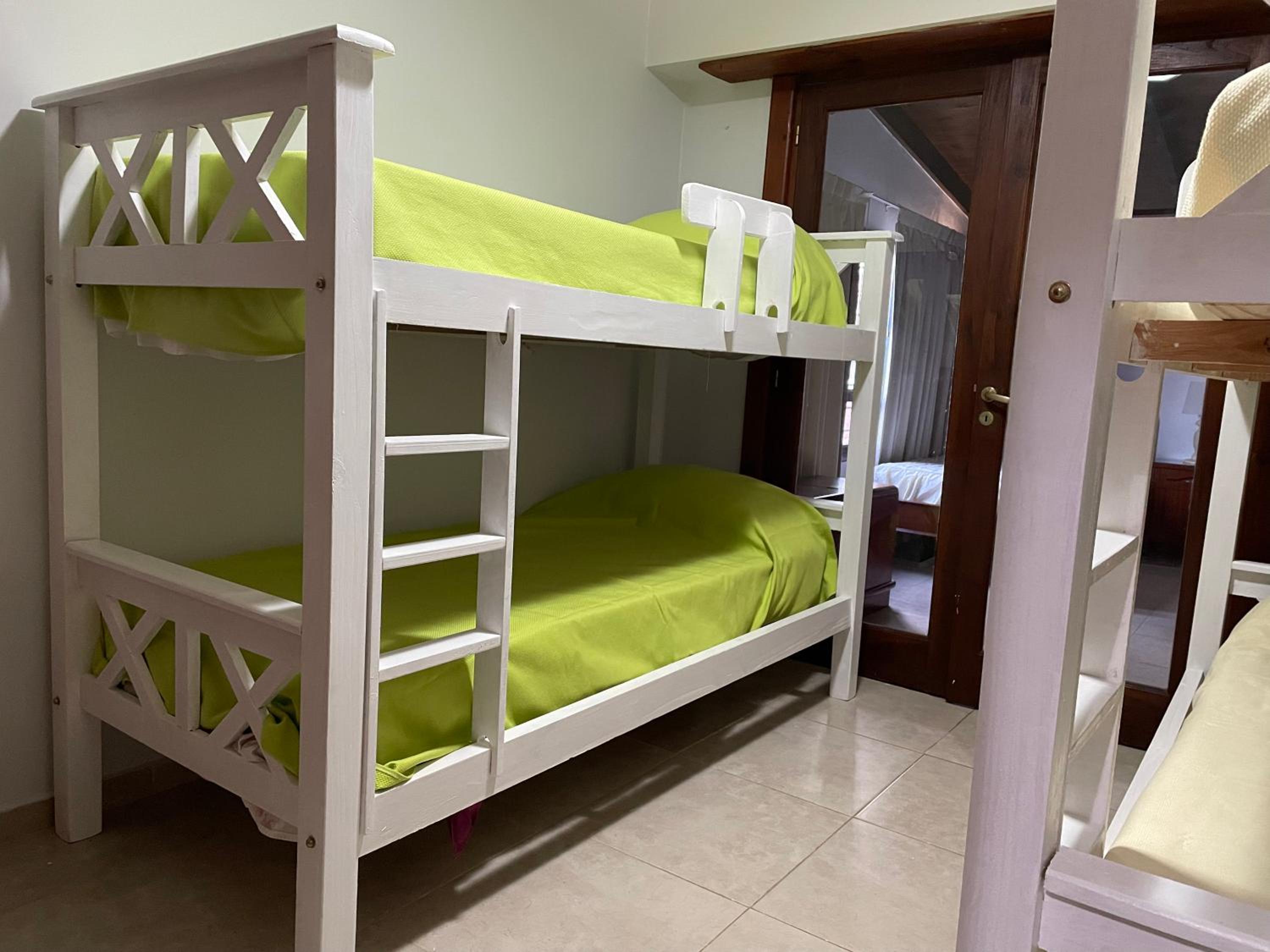 Mar y Asados - Chalet hasta 19 huéspedes con dos Parrillas