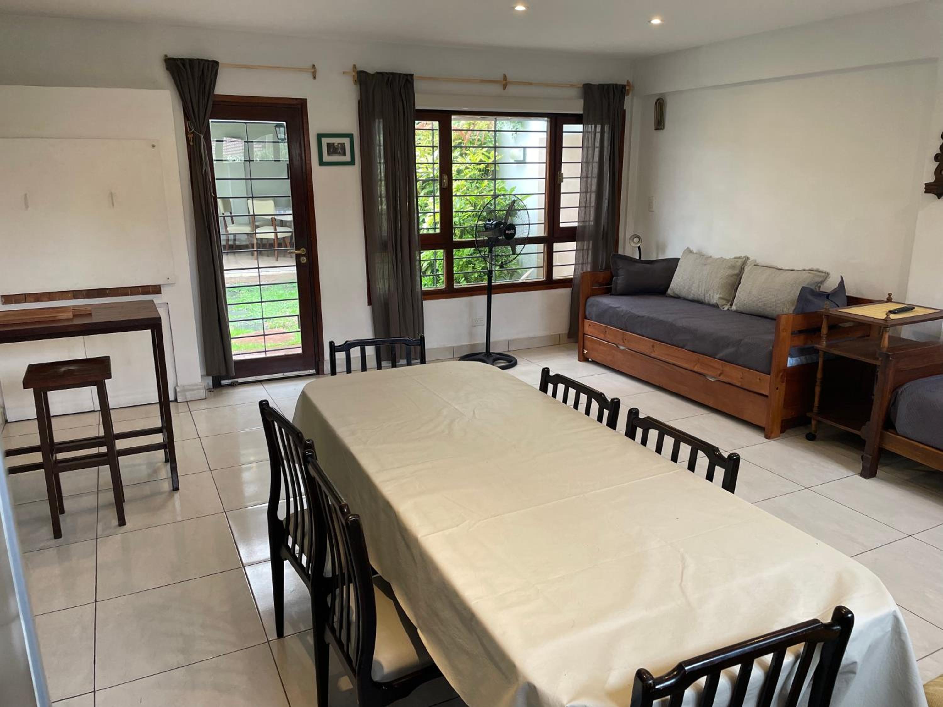 Mar y Asados - Chalet hasta 19 huéspedes con dos Parrillas