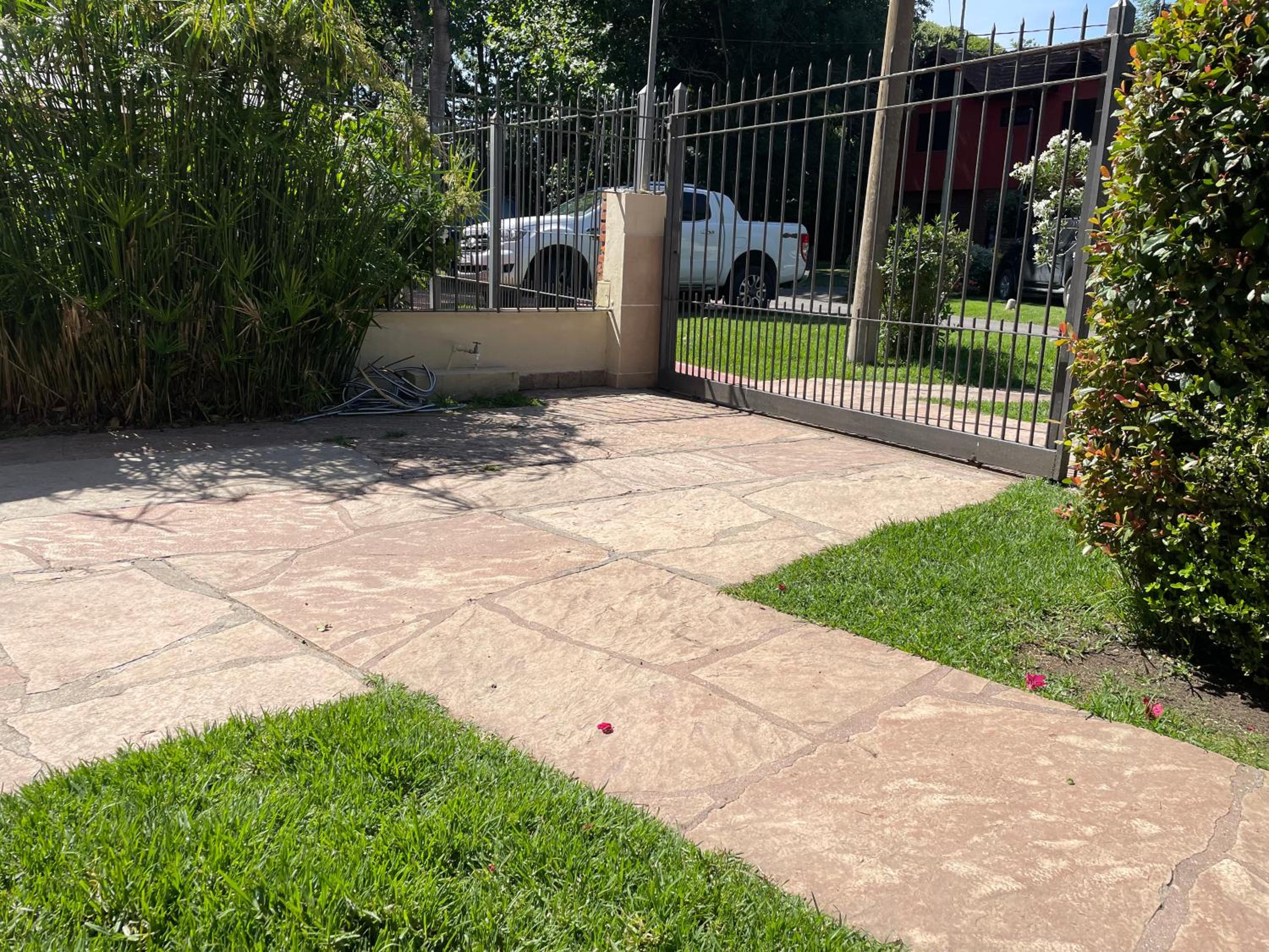 Mar y Asados - Chalet hasta 19 huéspedes con dos Parrillas
