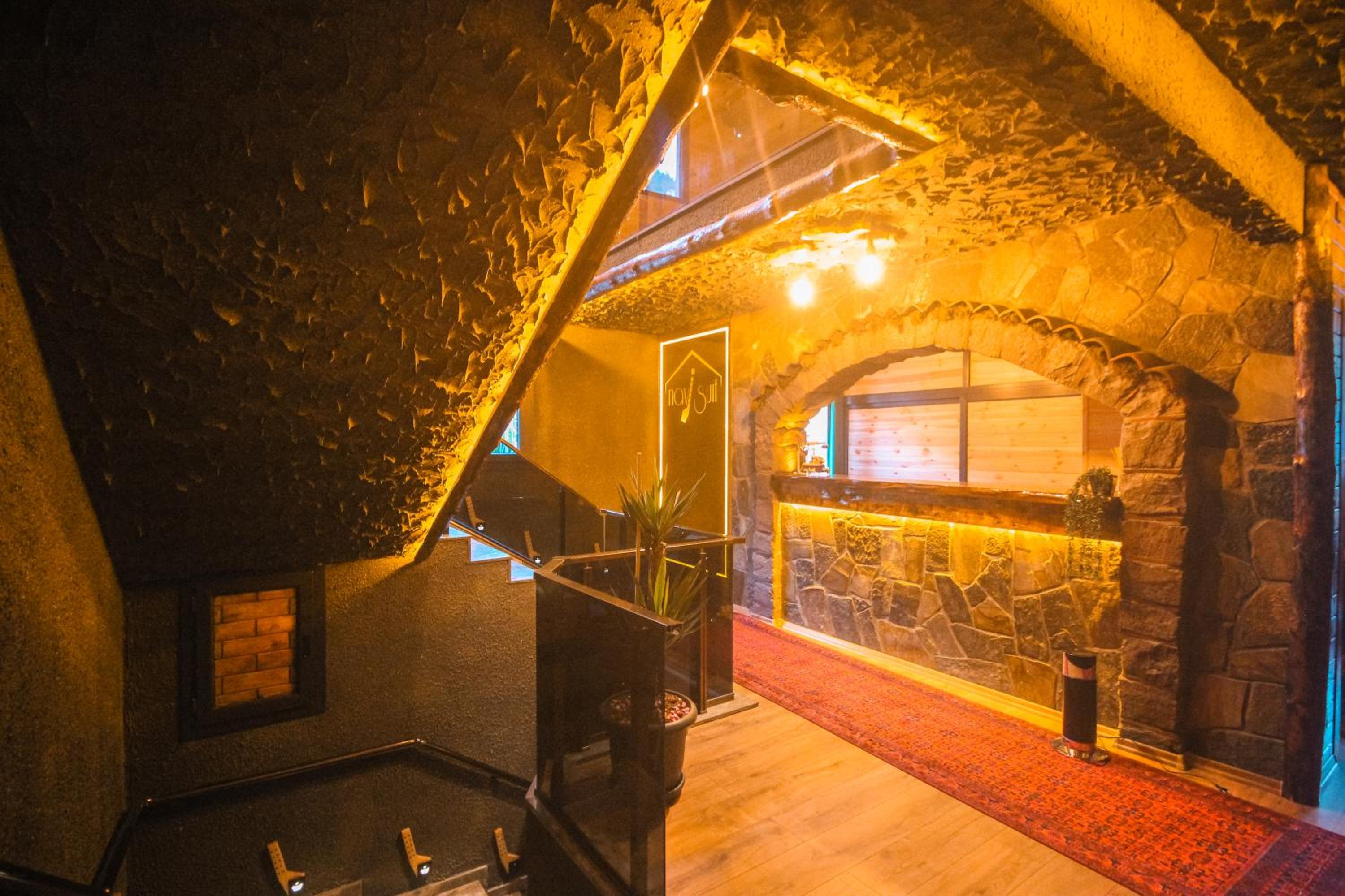 Hotel Navi Suit Pansiyon - Image 1