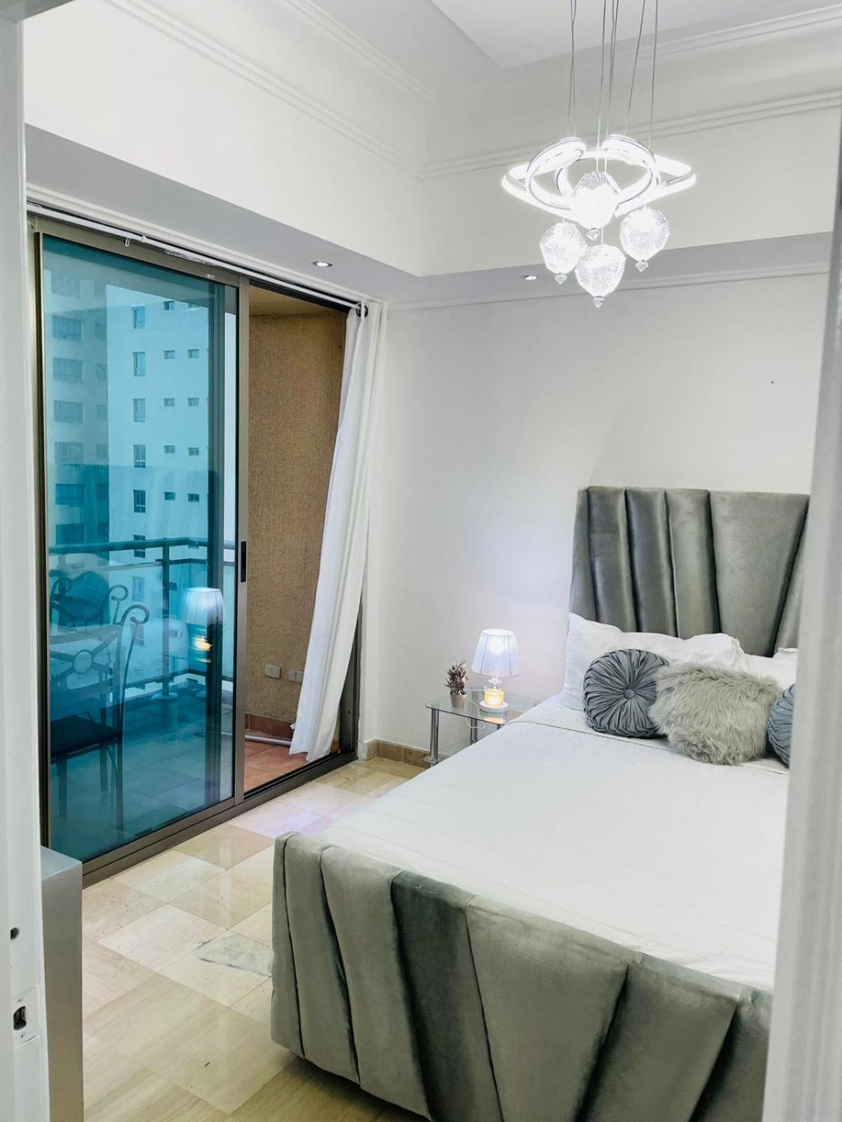 Apartamento Milagro con vista Mar en el Malecón Santo Domingo
