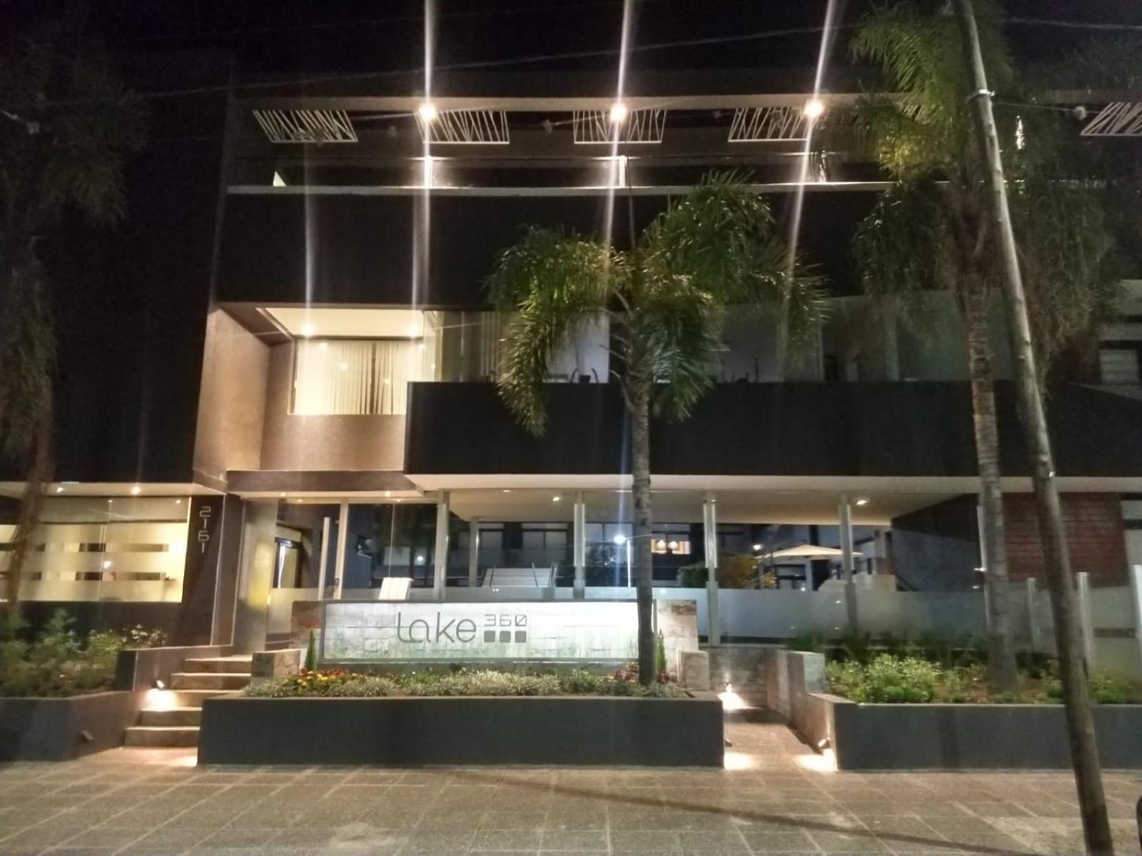 Zona residencial frente al lago!