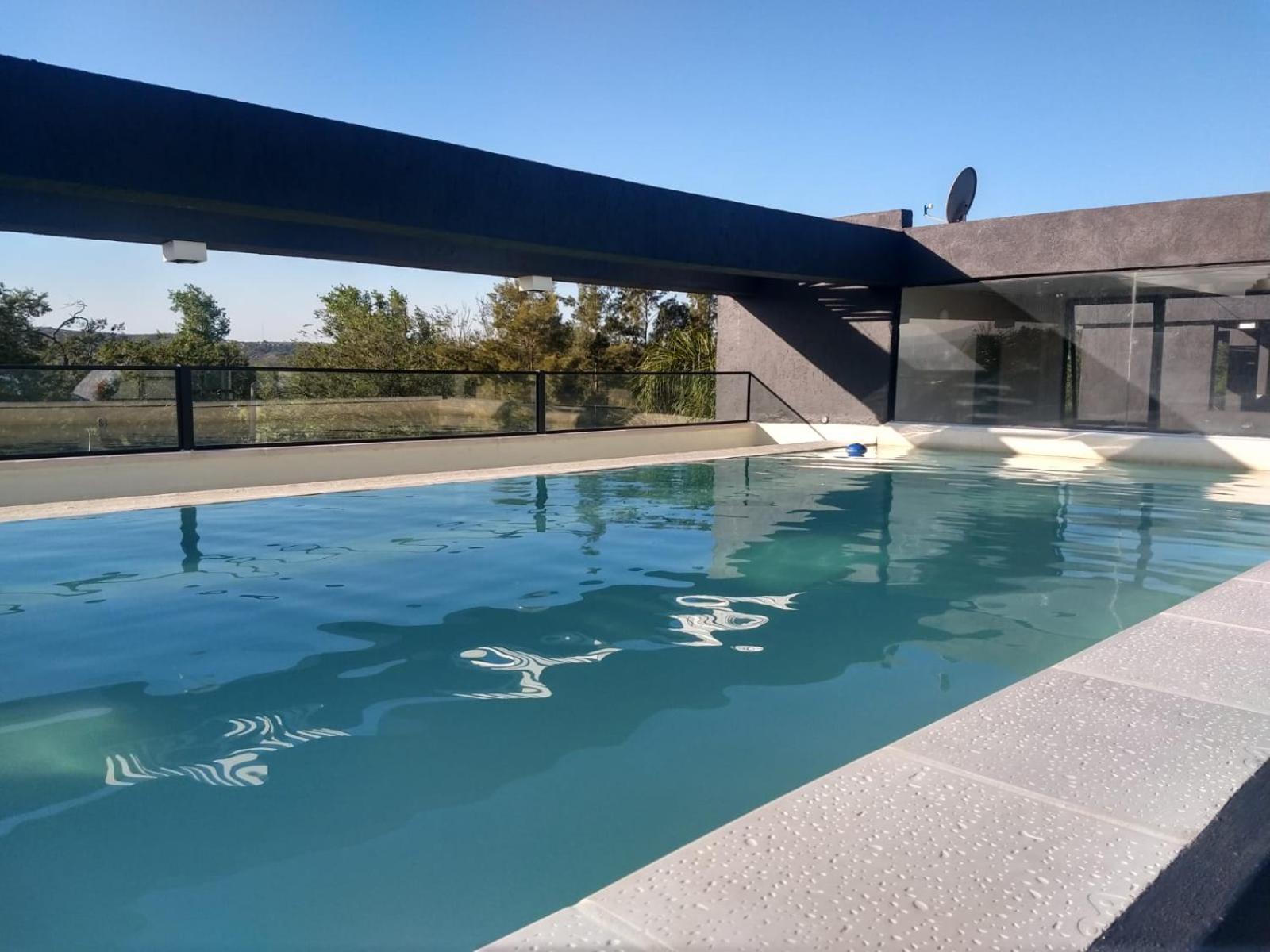 Zona residencial frente al lago!