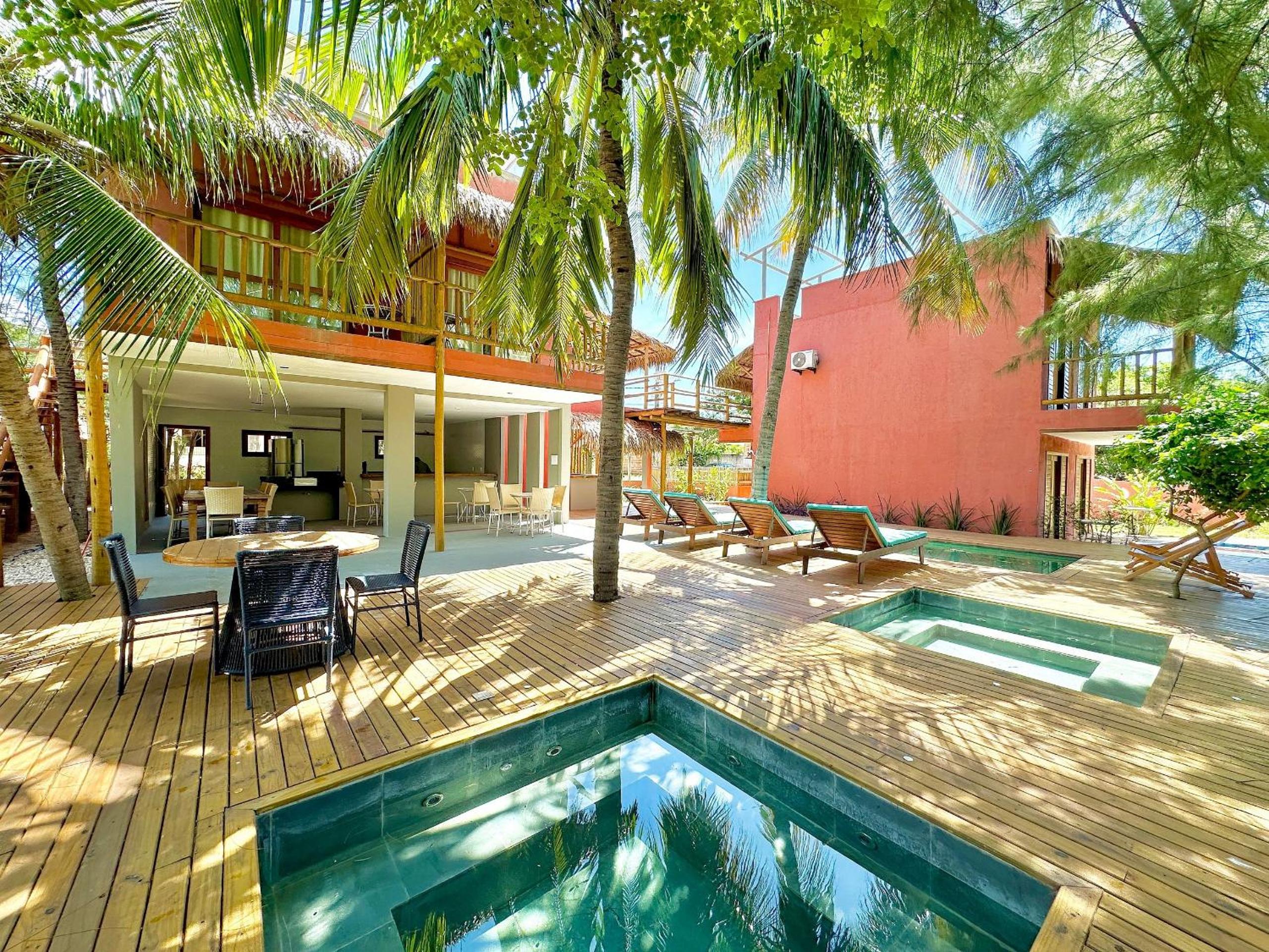 Casa do Pier, bangalôs em Fortim c/ Café da Manhã