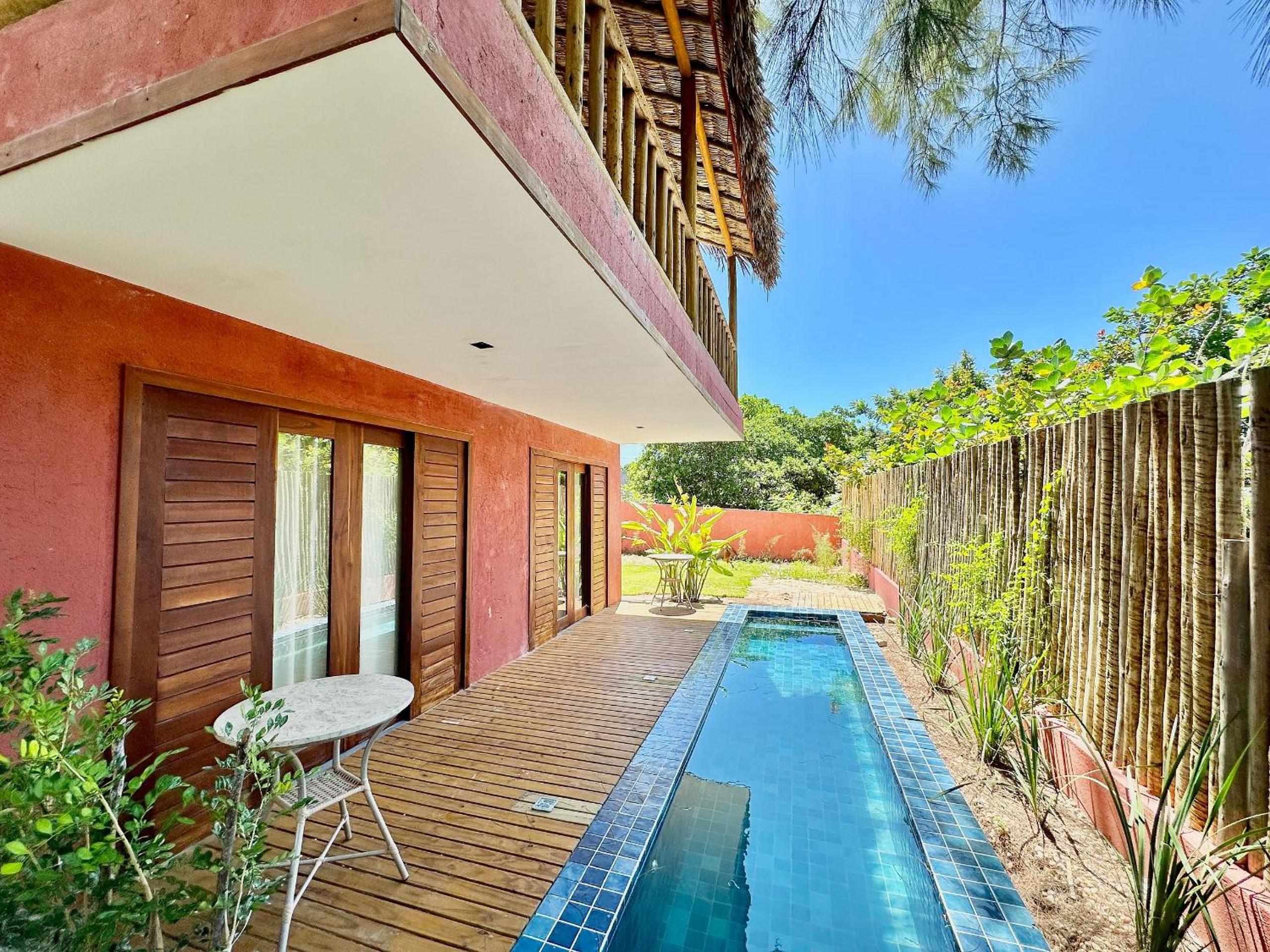 Casa do Pier, bangalôs em Fortim c/ Café da Manhã