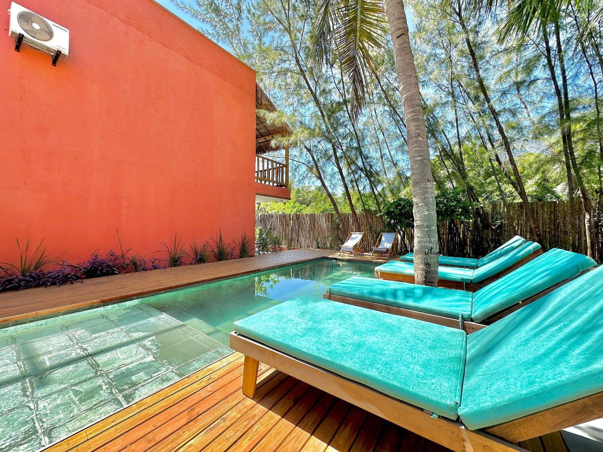 Casa do Pier, bangalôs em Fortim c/ Café da Manhã