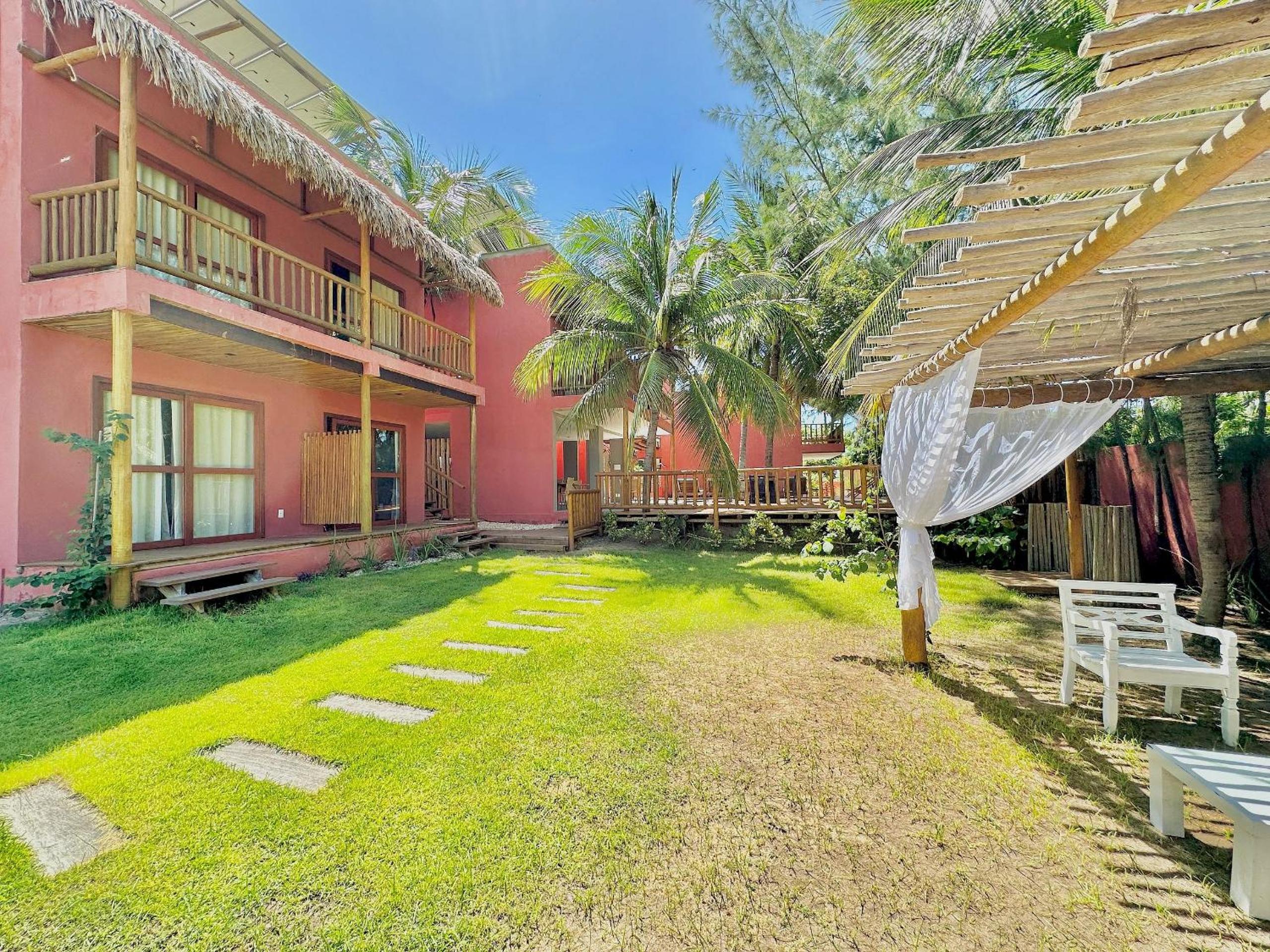 Casa do Pier, bangalôs em Fortim c/ Café da Manhã