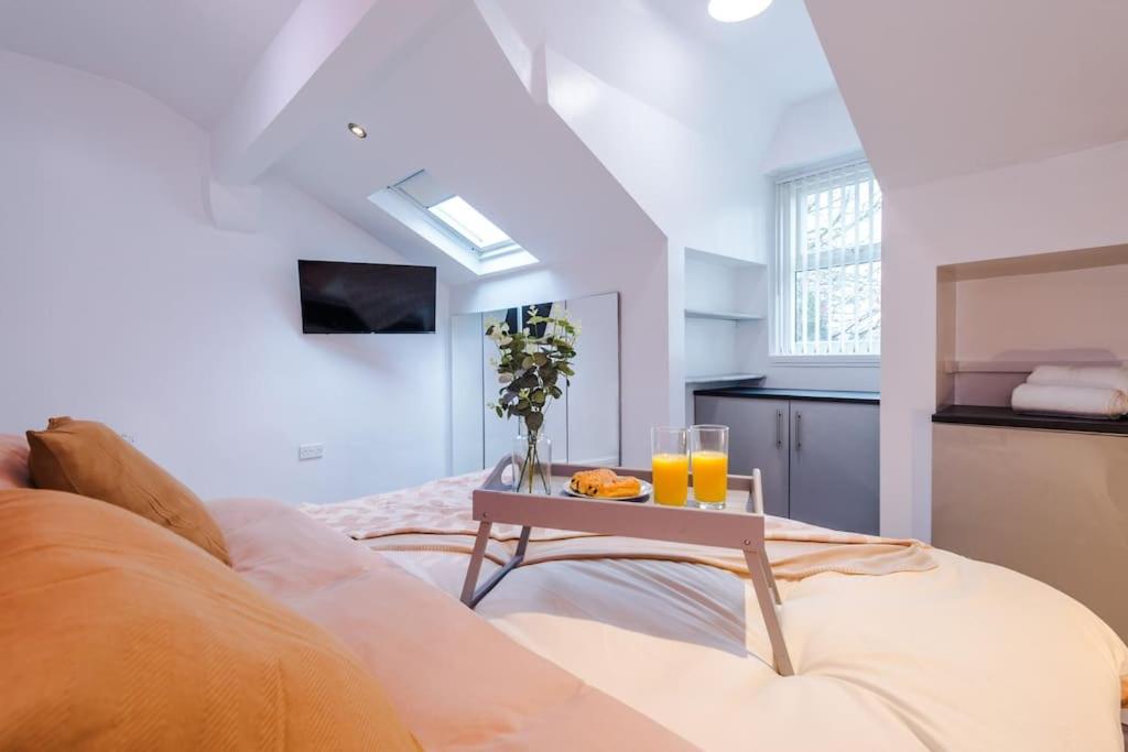 Manchester Property with Parking - Close to City Centre by HASS HAUS view 5