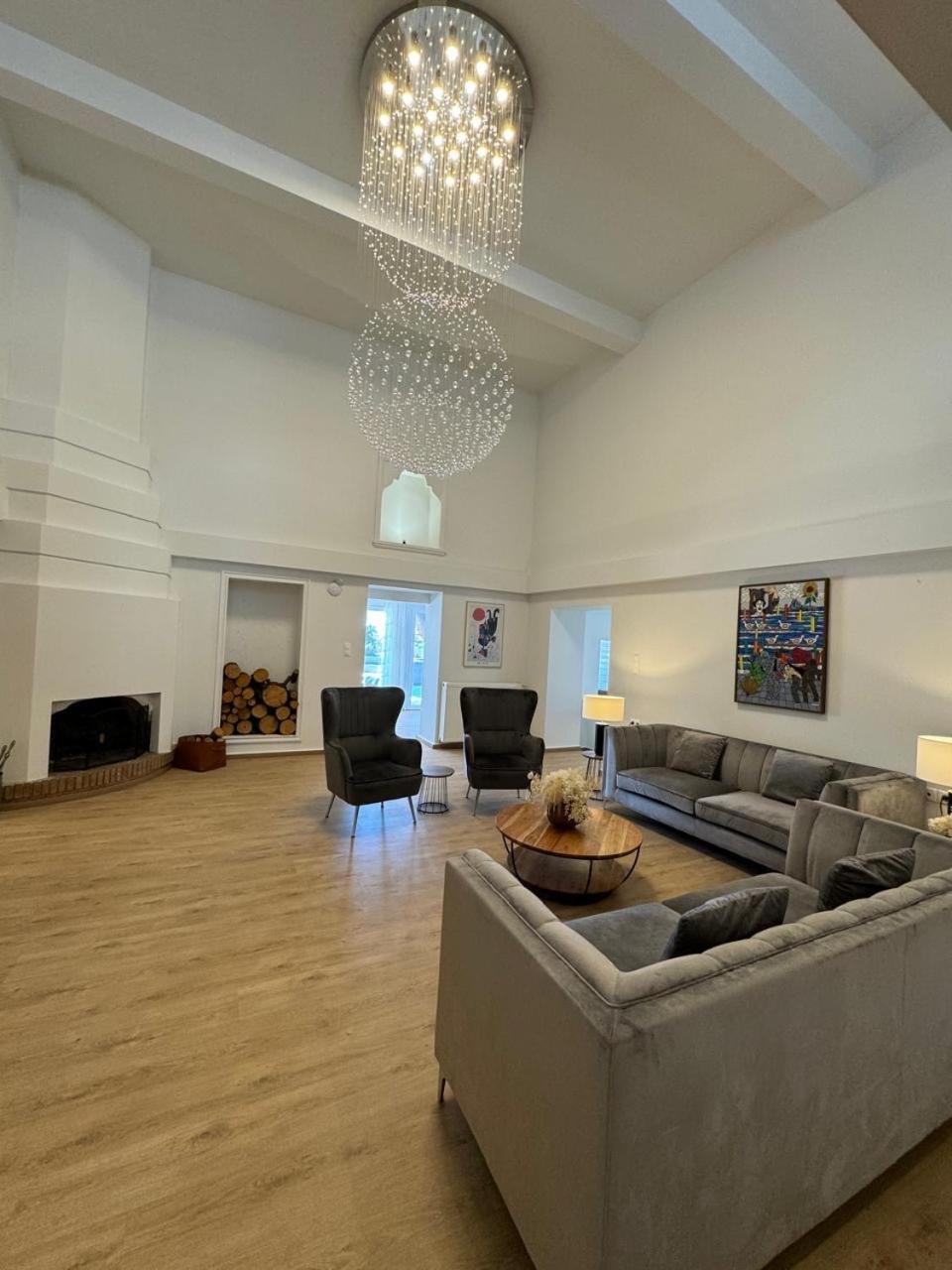 Tatoi Estate Luxury Pool Villa