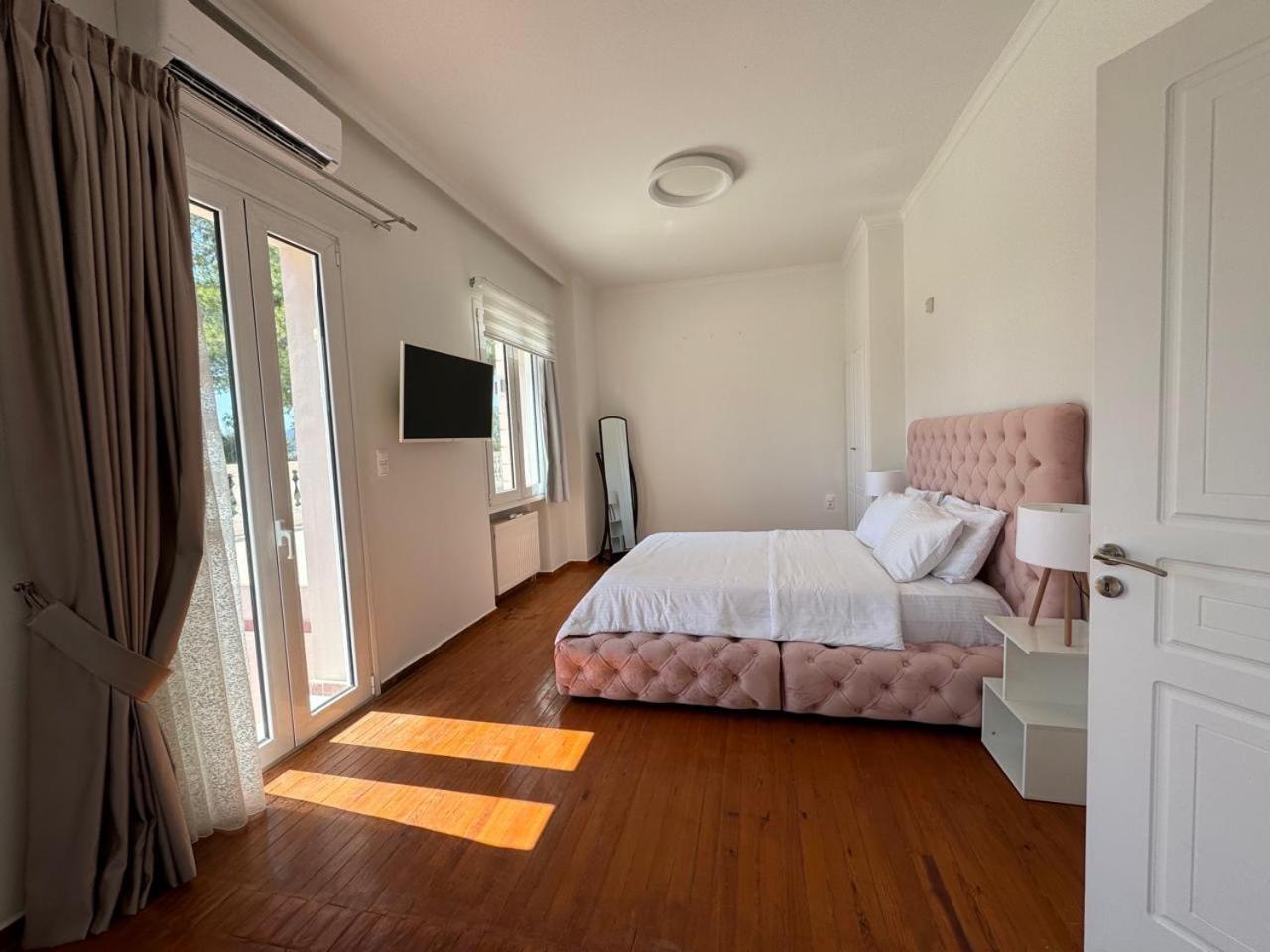 Tatoi Estate Luxury Pool Villa