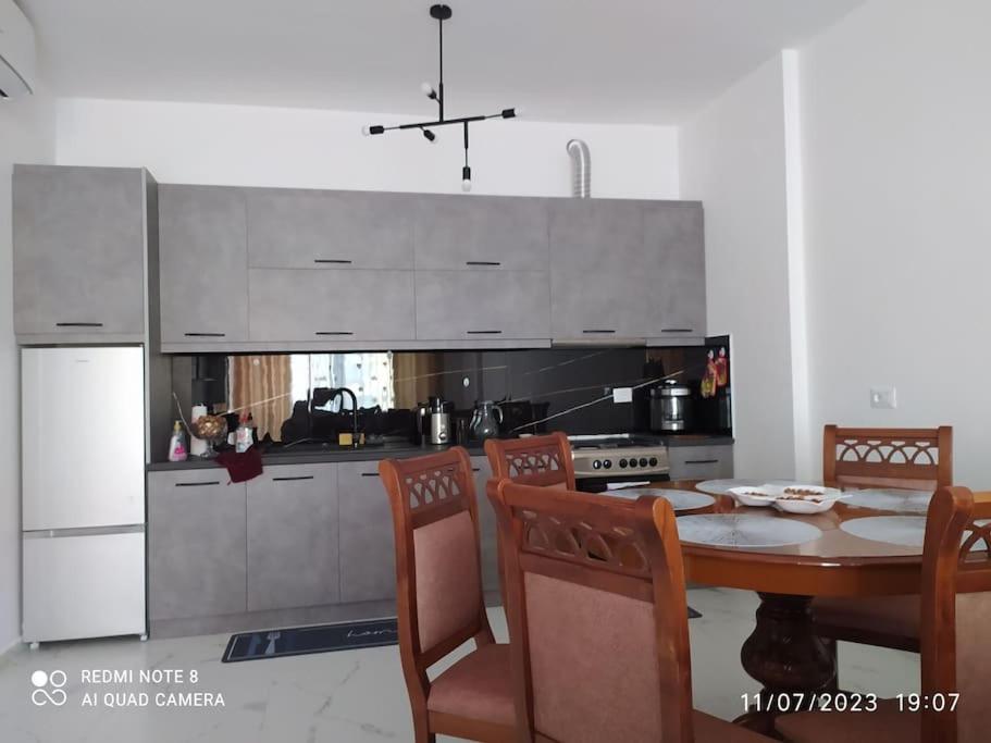 Saranda Xhulial 2 Apartament