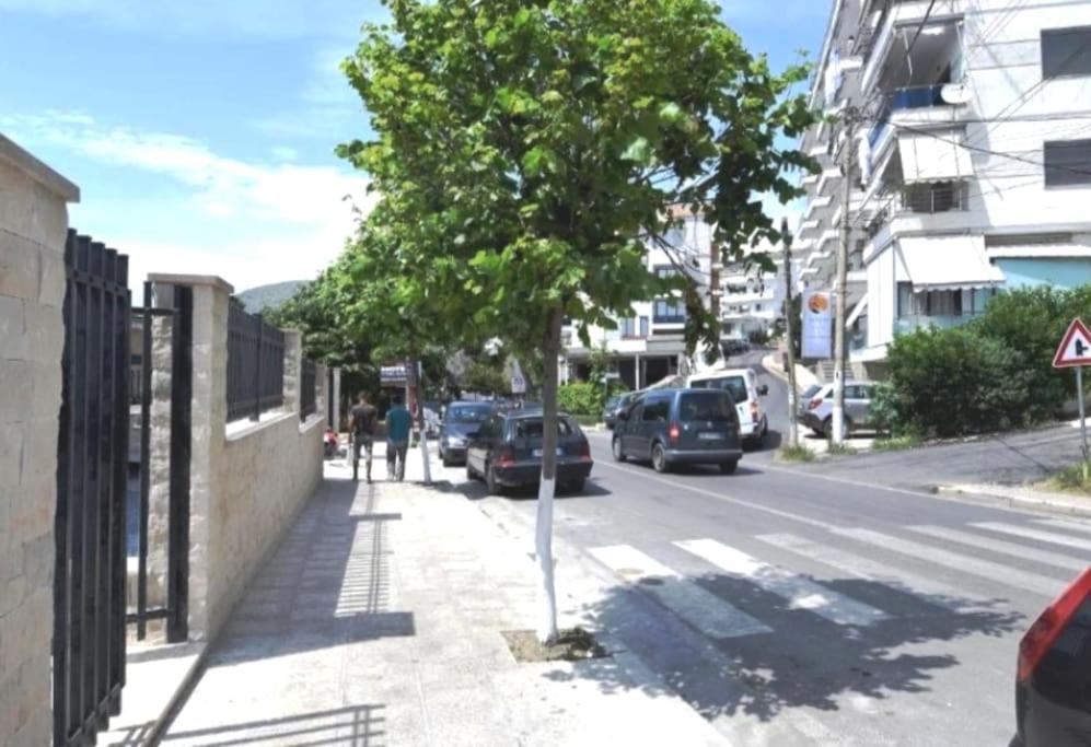 Saranda Xhulial 2 Apartament