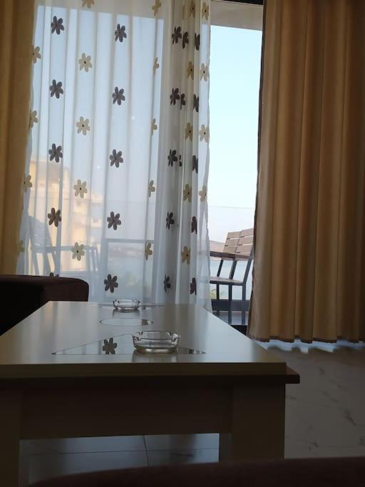 Saranda Xhulial 2 Apartament