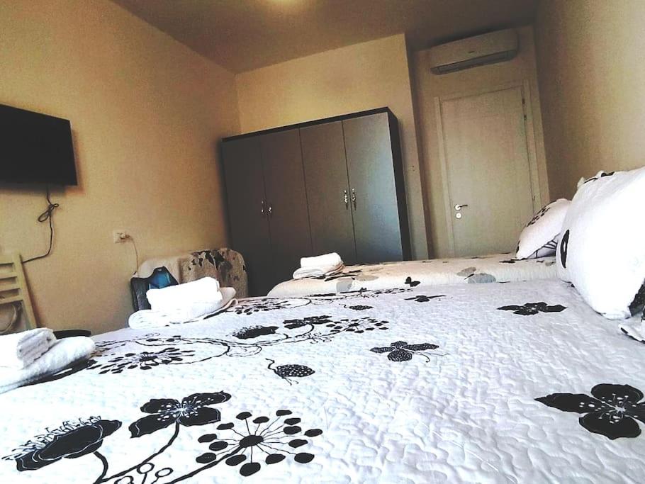 Saranda Xhulial 2 Apartament