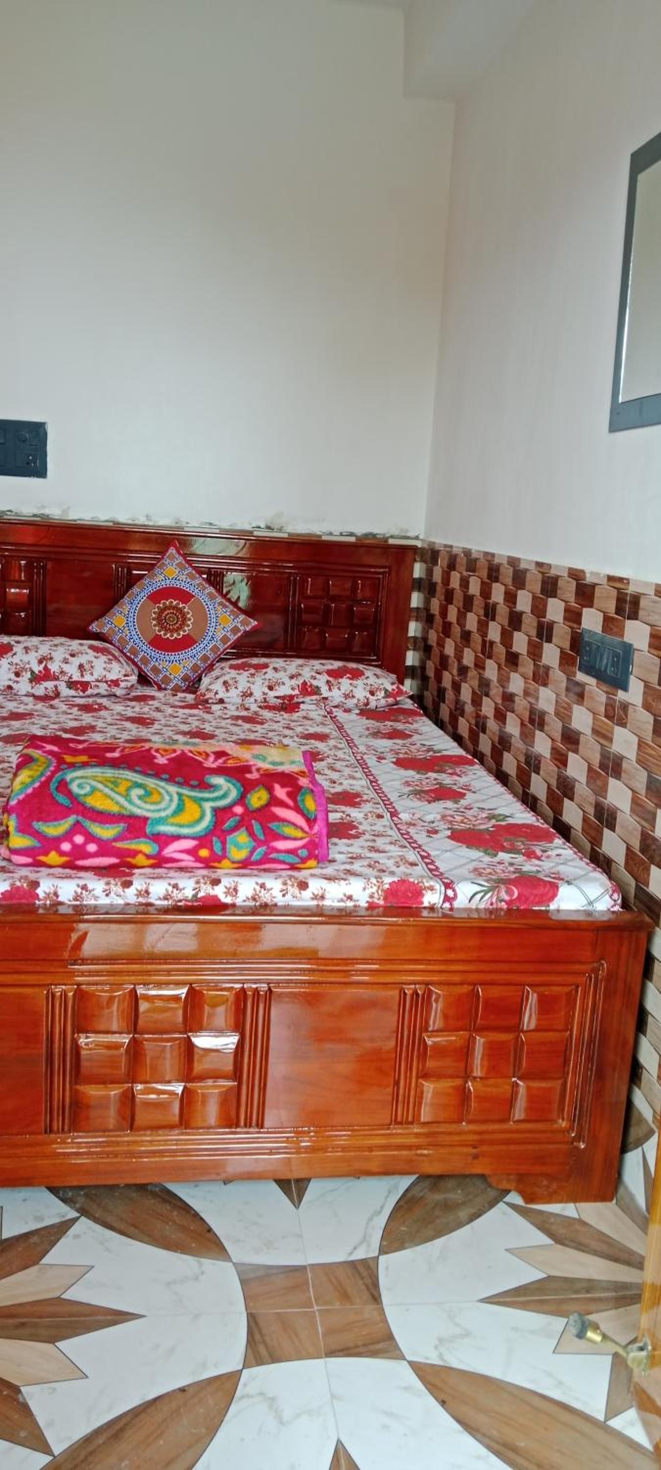 Happy Morning Rohini Homestay