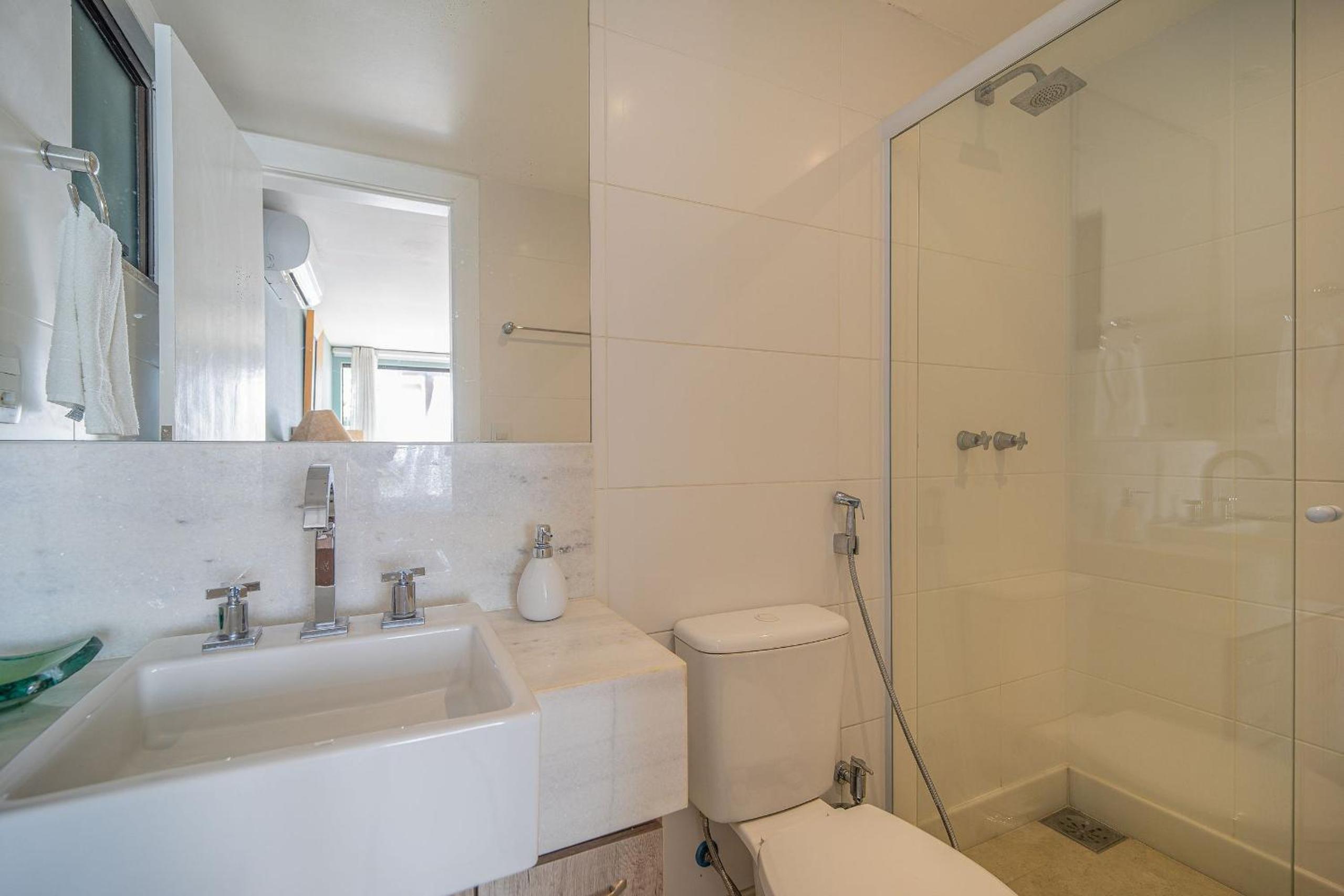 Bz58 Beautiful house with private pool and lake view