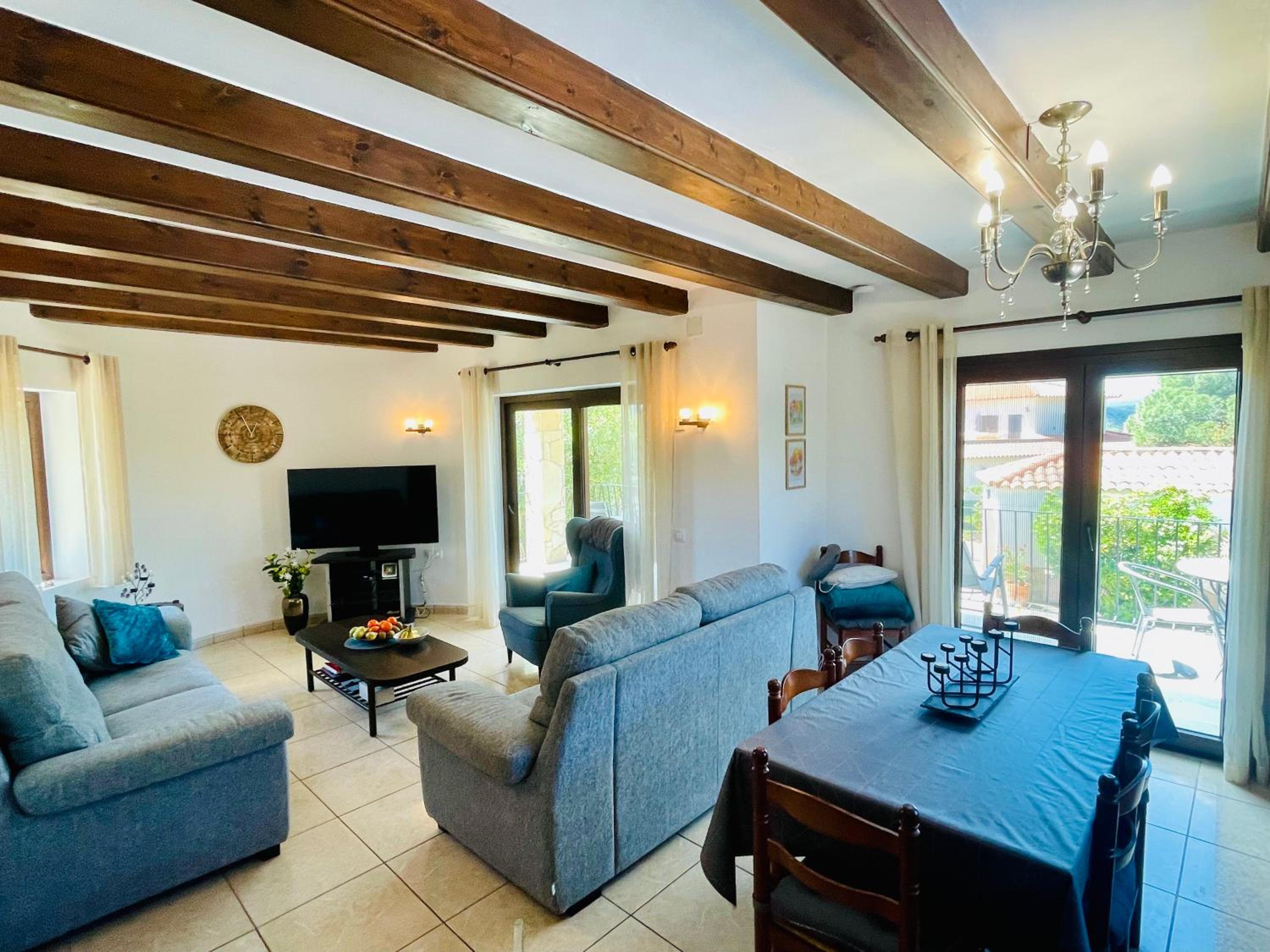 Villa Tramuntana by Costabravaway