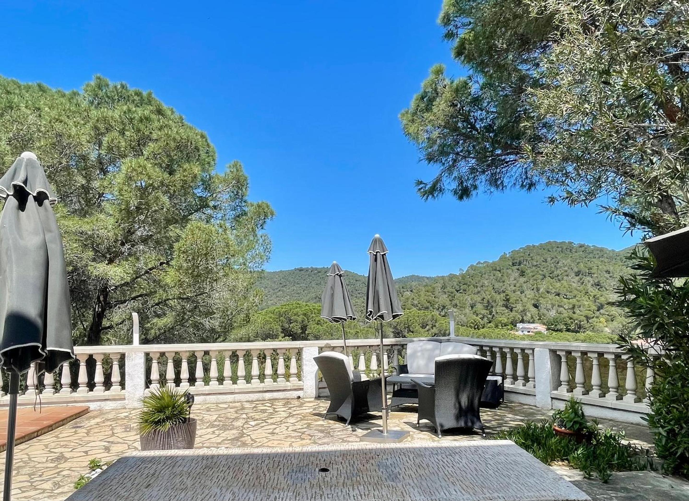 Villa Tramuntana by Costabravaway