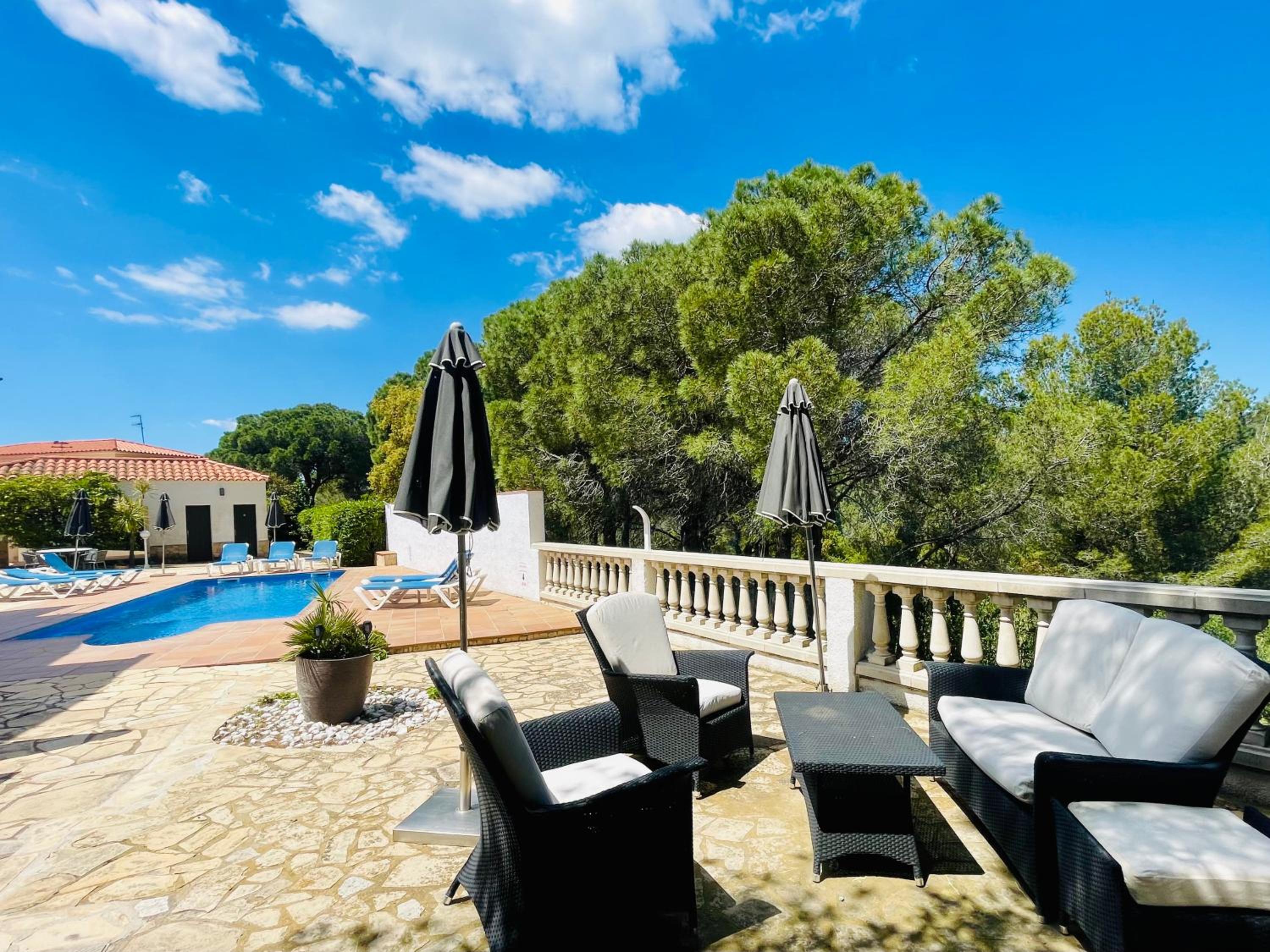 Villa Tramuntana by Costabravaway