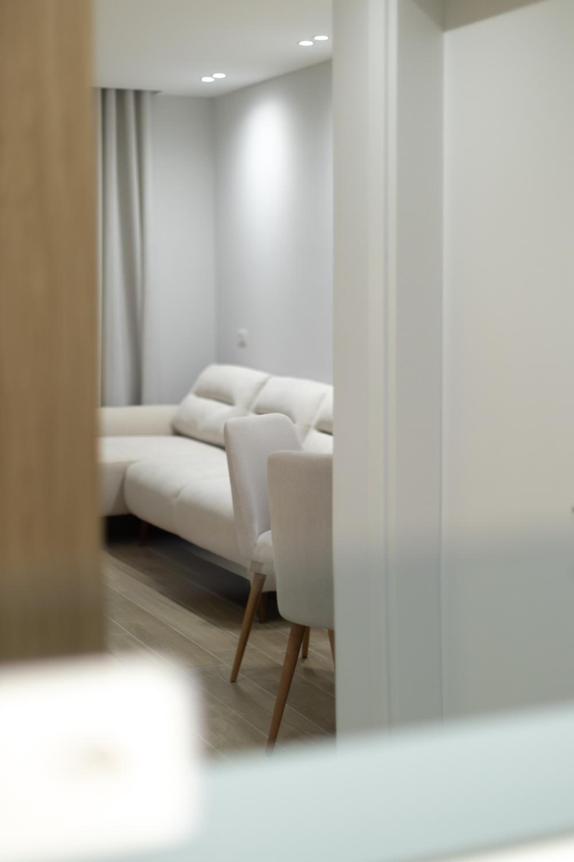 Four Seasons Apartment