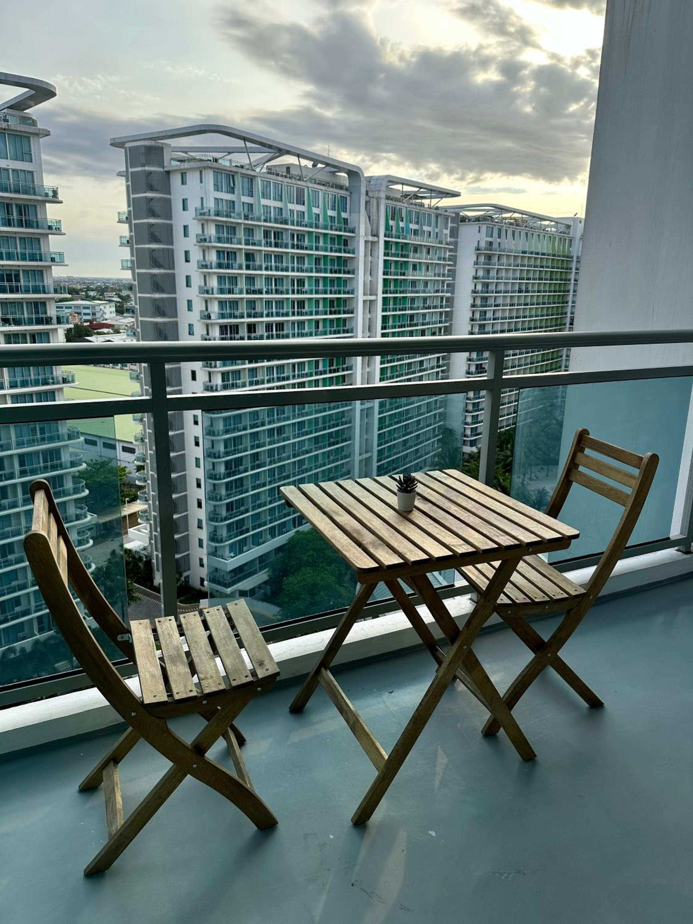 Condo Near Manila Airport (NAIA)