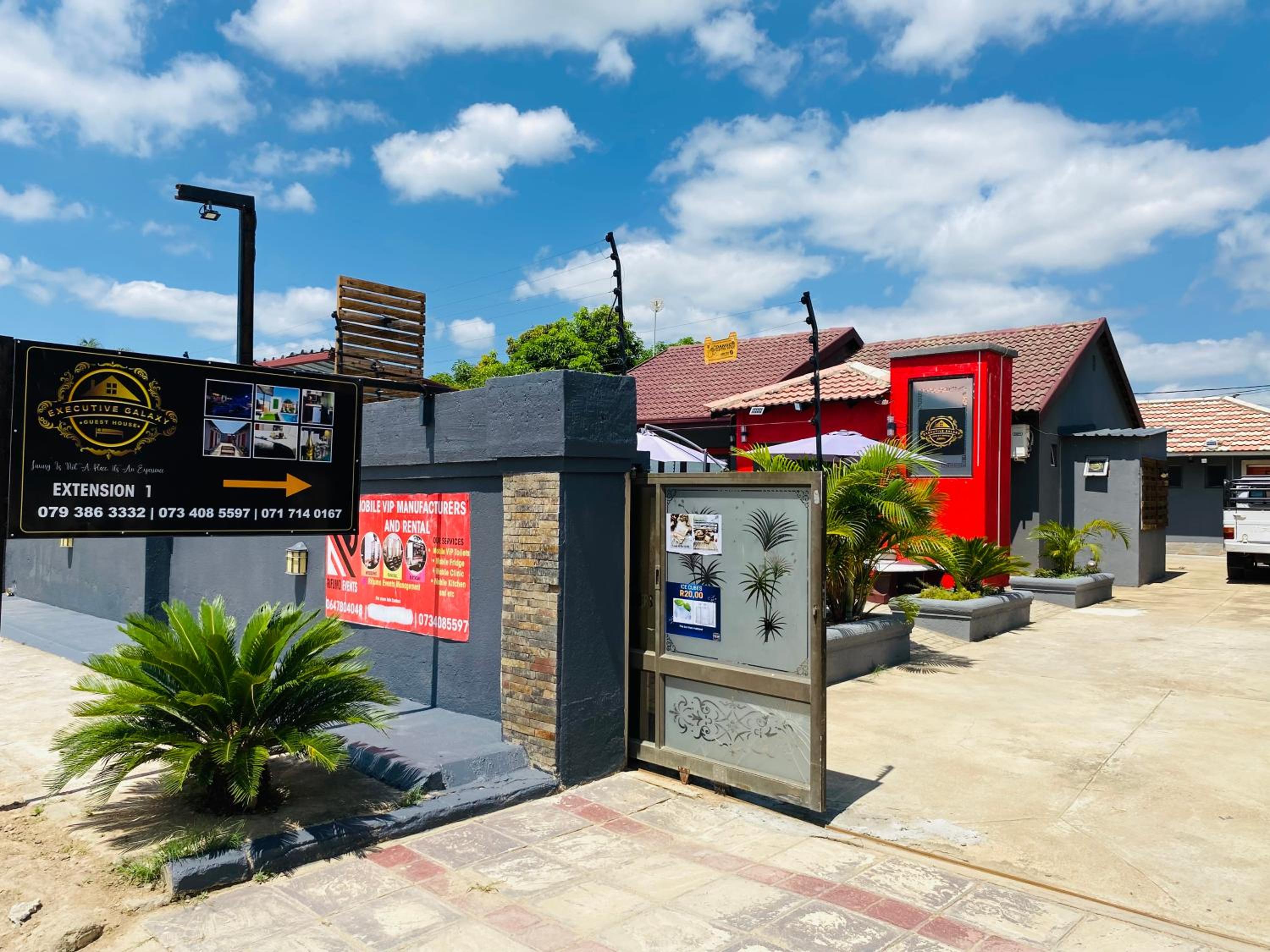 Executive Galaxy Guest House Nkowankowa