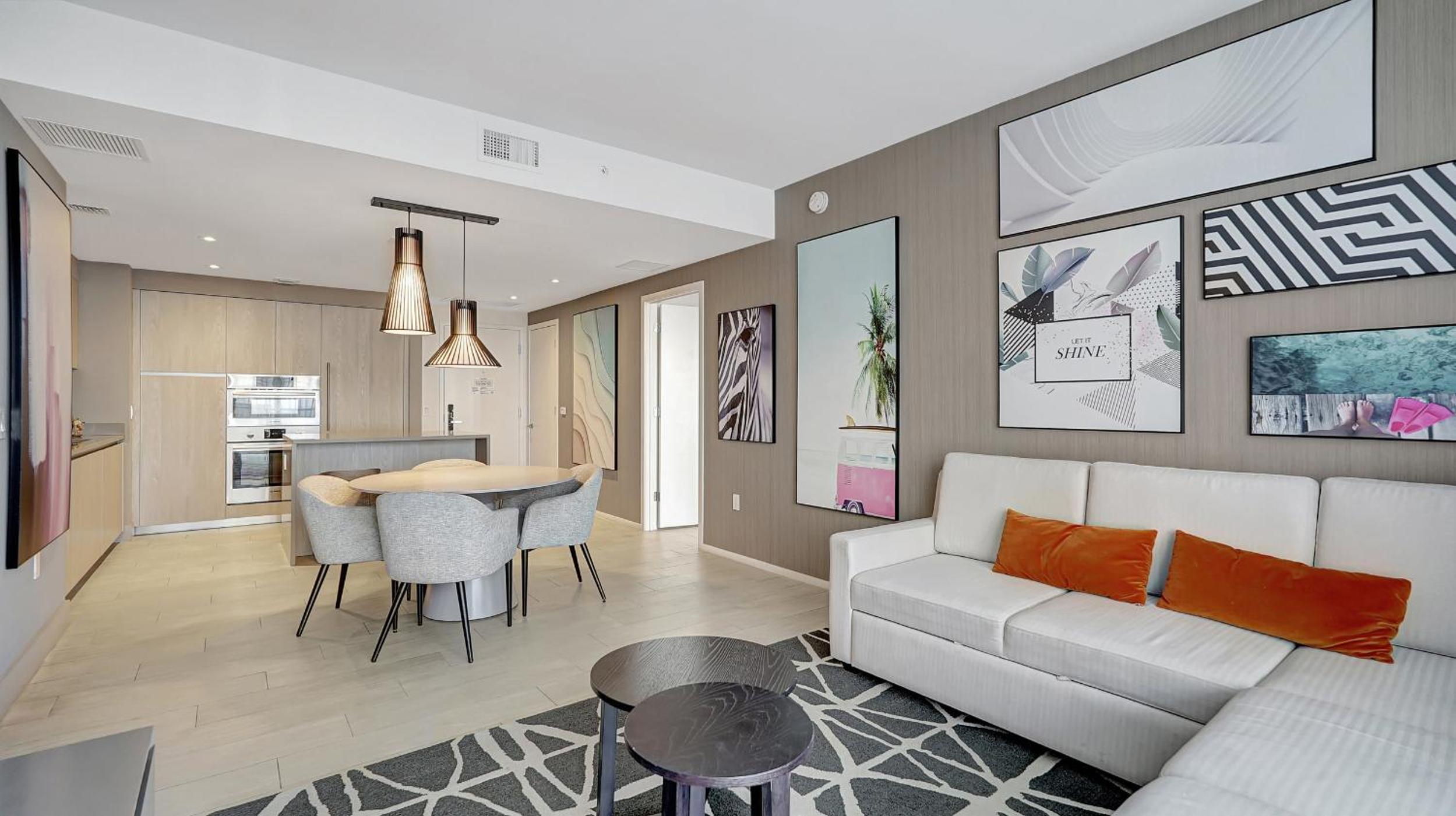 Elegance by the Ocean - 2BD Hyde House Gem with LUXURY RESORT AMENITIES - 25 min to FIFA! view 3