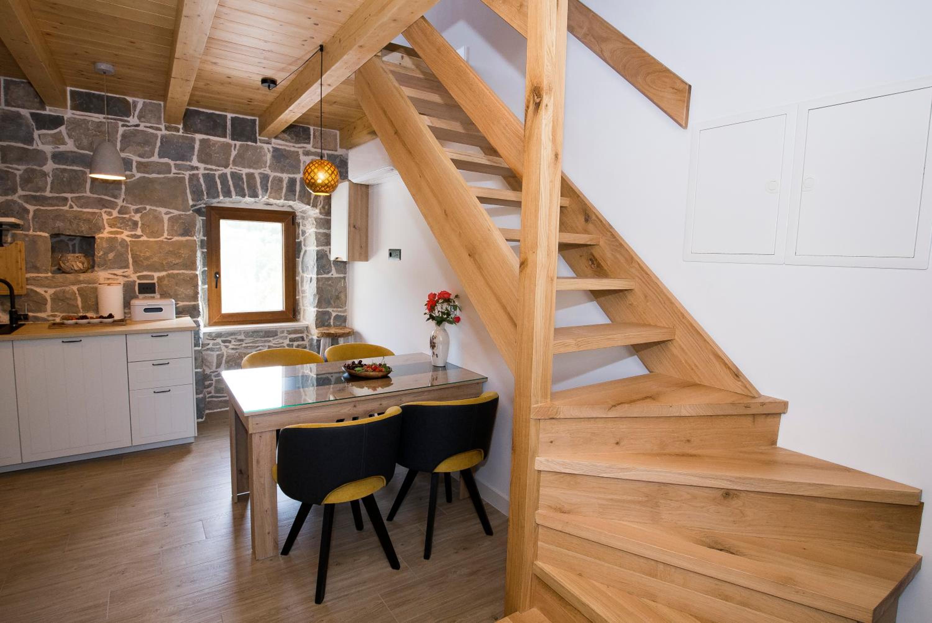 Stone house Oršulica