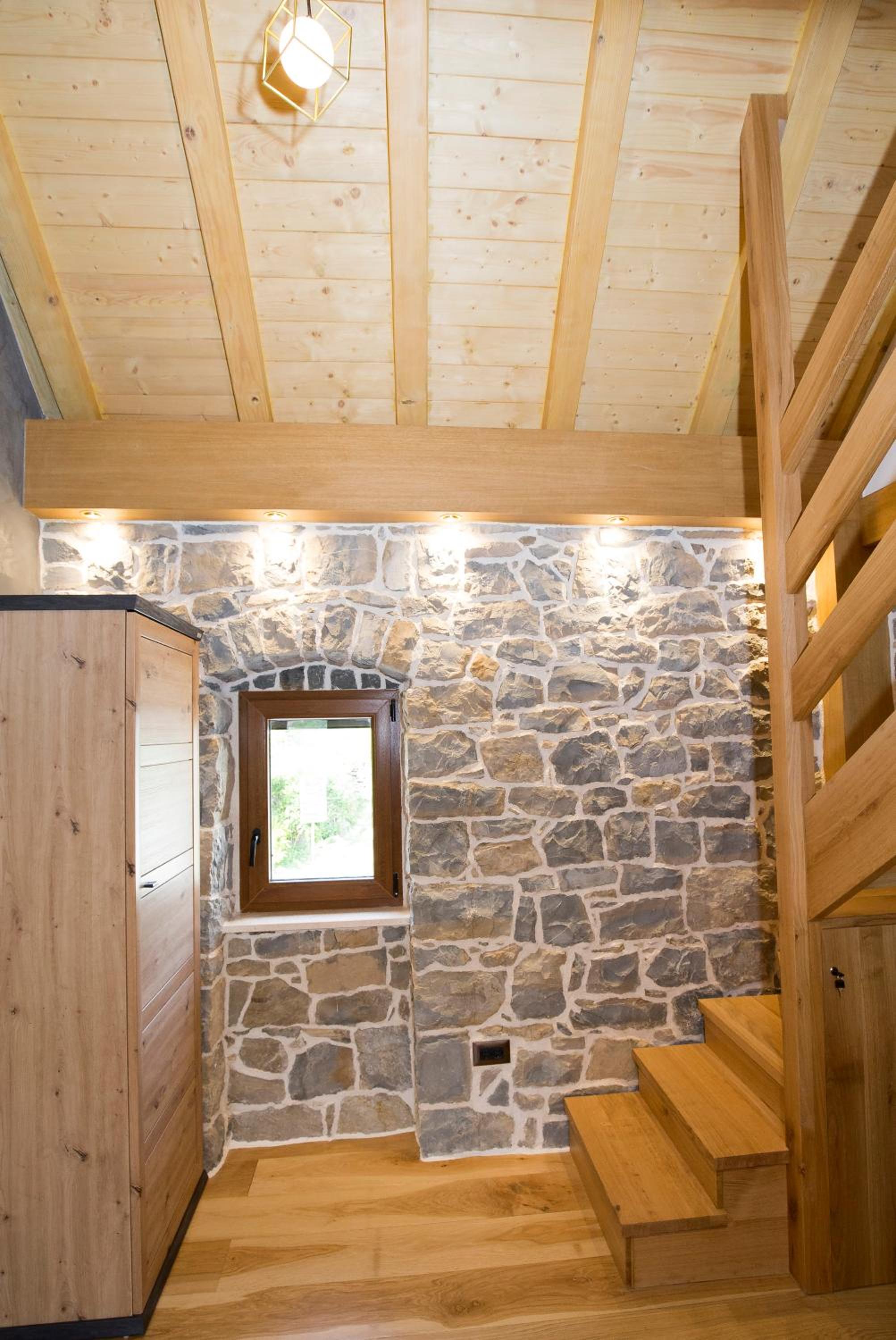 Stone house Oršulica