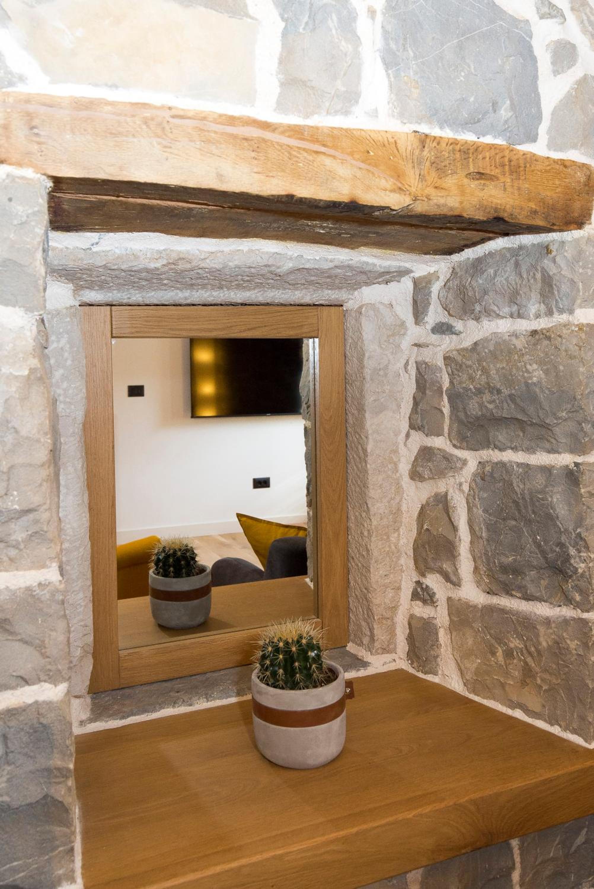 Stone house Oršulica